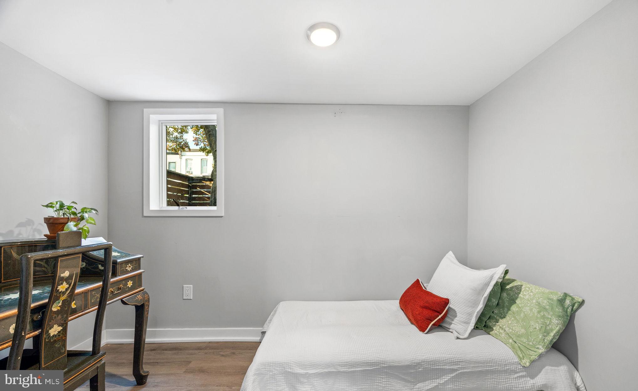 HAMPDEN HISTORIC DISTRICT - Residential