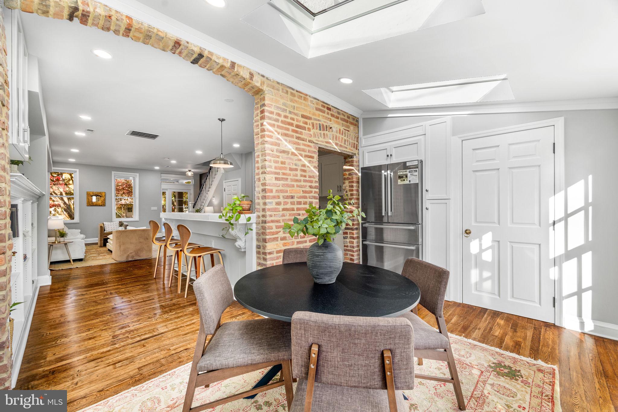 HAMPDEN HISTORIC DISTRICT - Residential