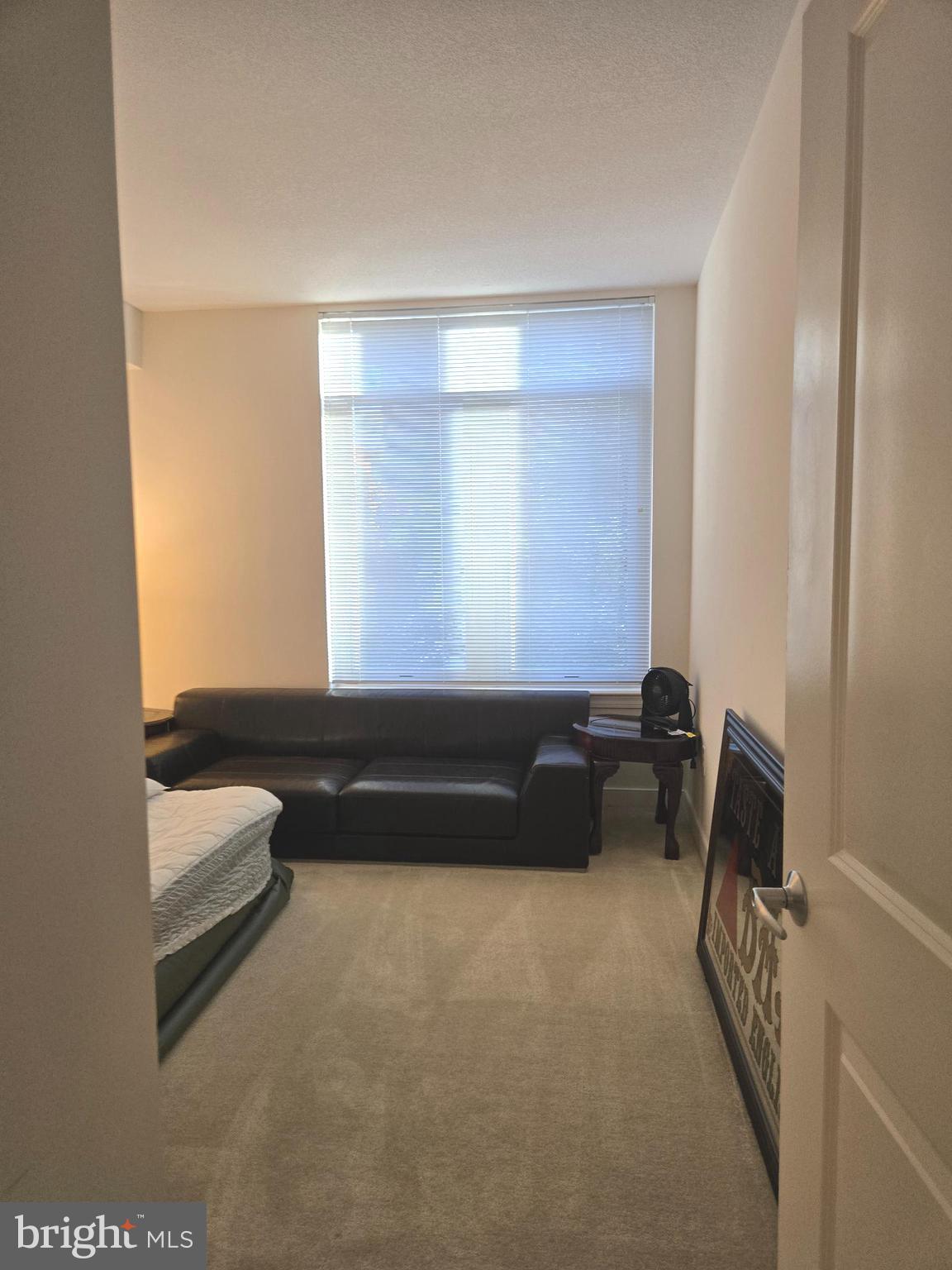 ONE NATIONAL HARBOR CONDOMINIUM - Residential Lease