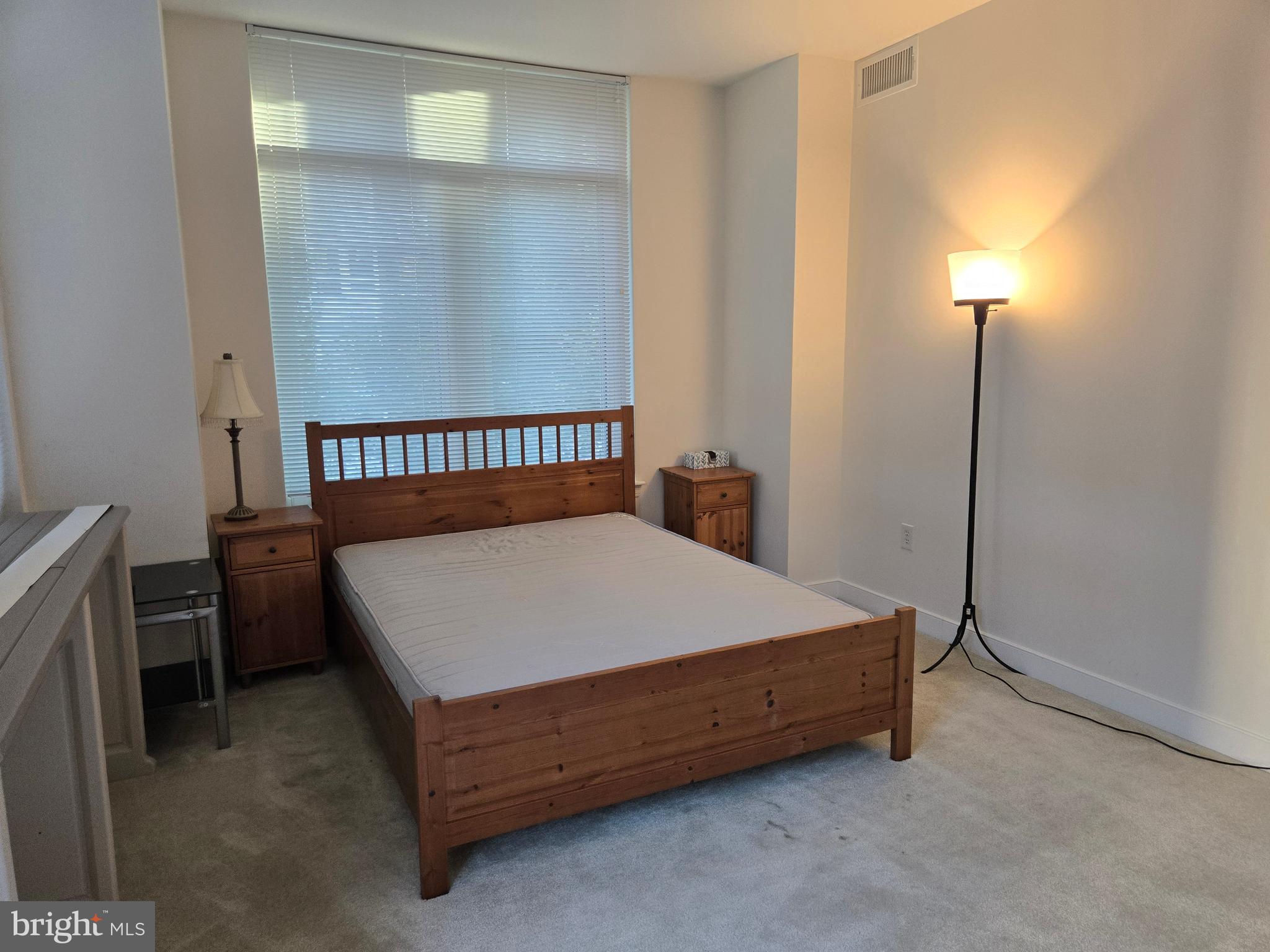 ONE NATIONAL HARBOR CONDOMINIUM - Residential Lease