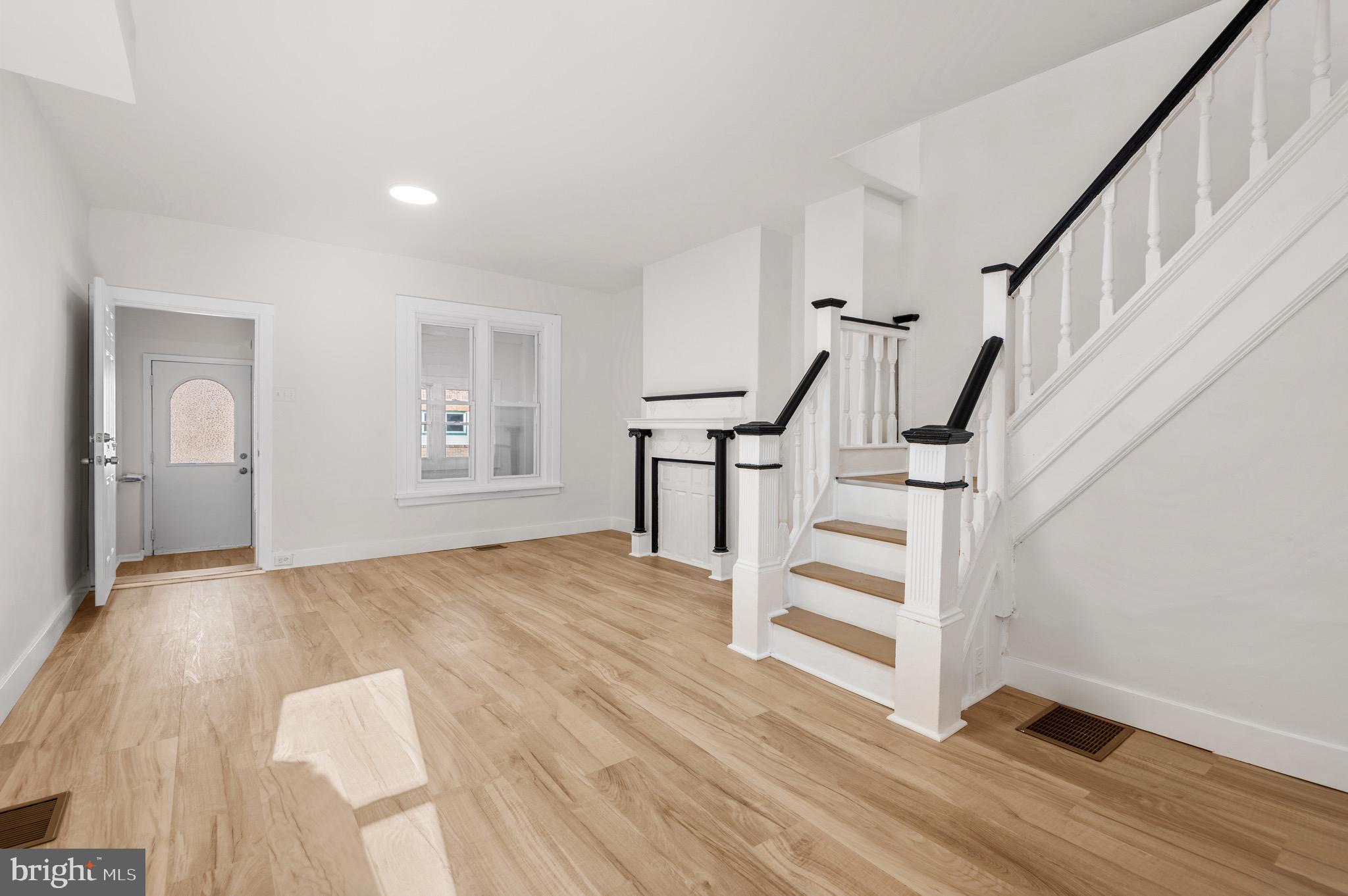 PHILADELPHIA (WEST) - Residential