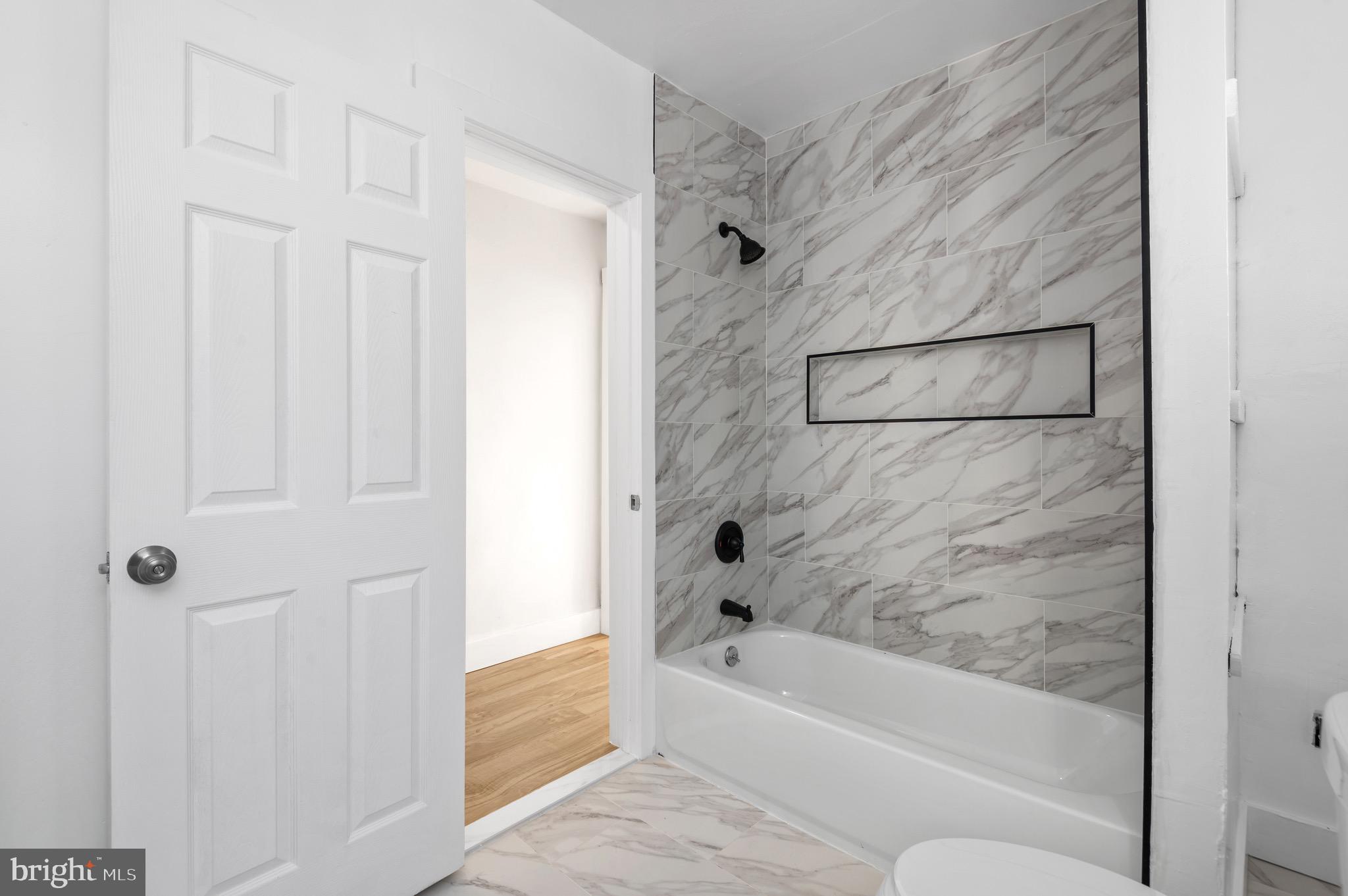 PHILADELPHIA (WEST) - Residential