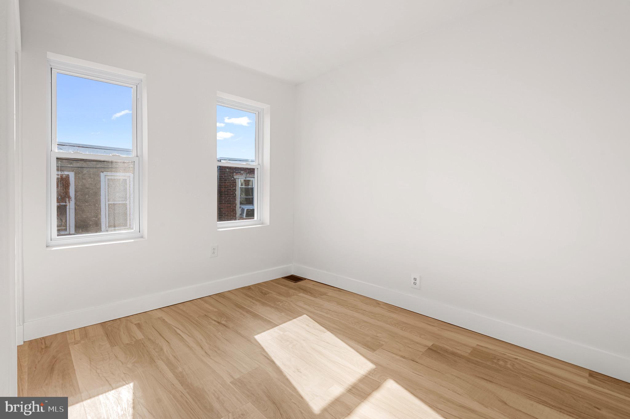 PHILADELPHIA (WEST) - Residential