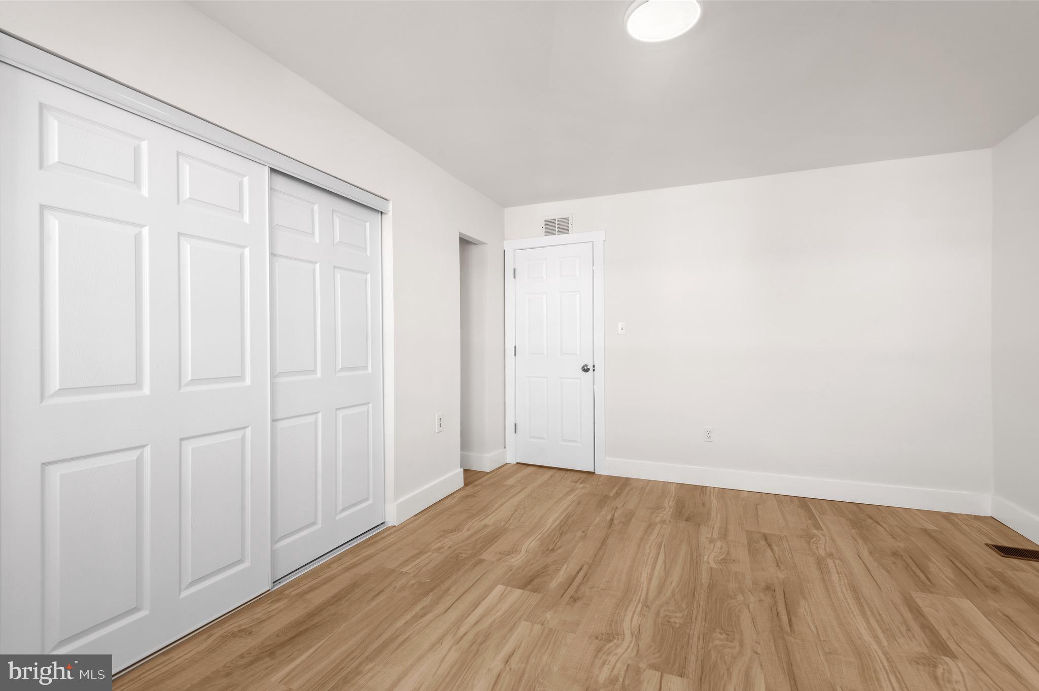 PHILADELPHIA (WEST) - Residential