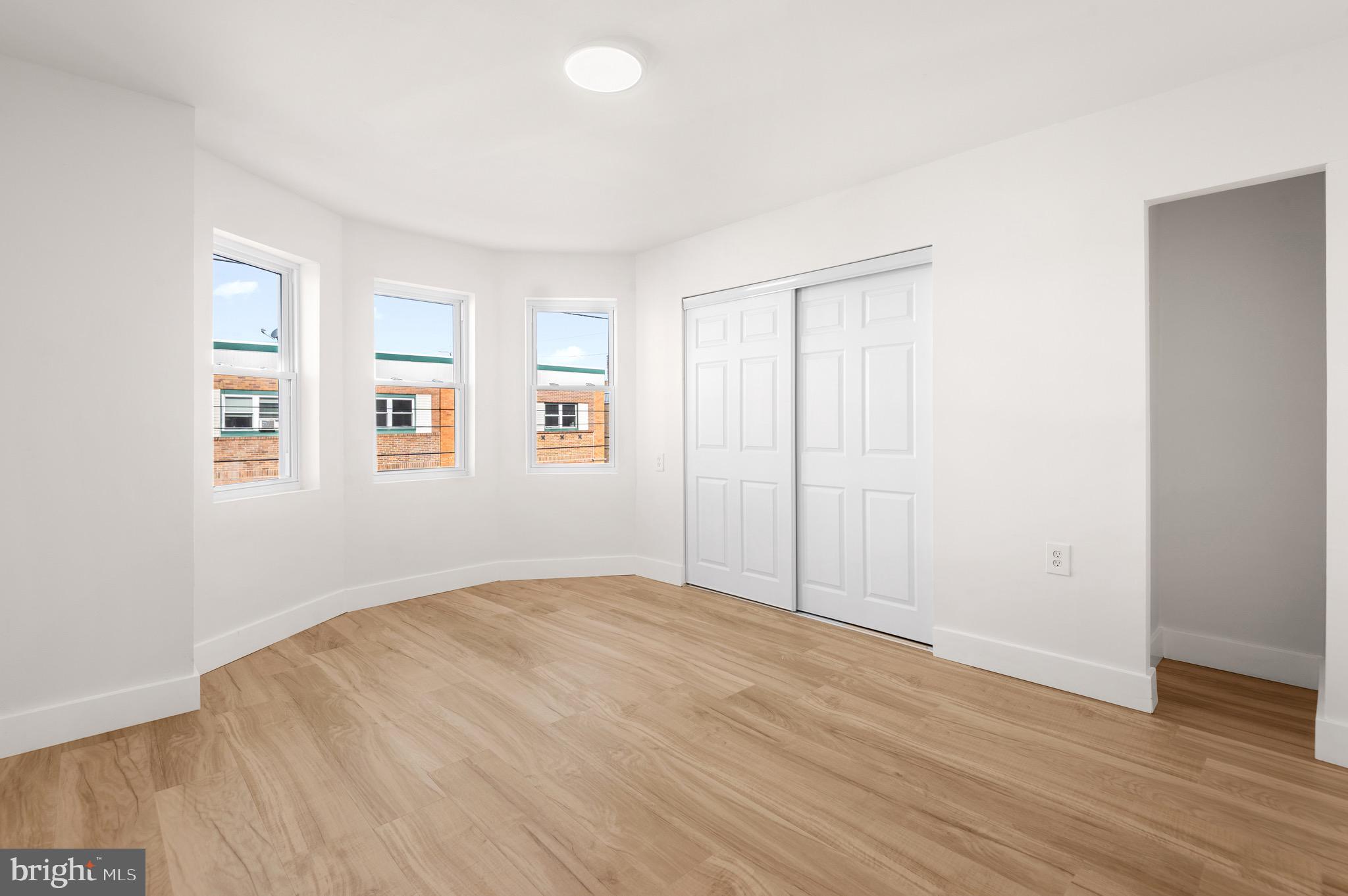 PHILADELPHIA (WEST) - Residential