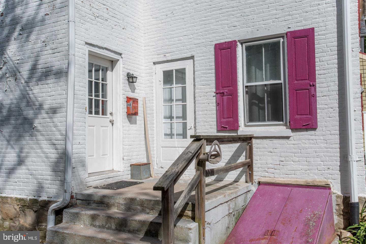 34 S CLINTON STREET