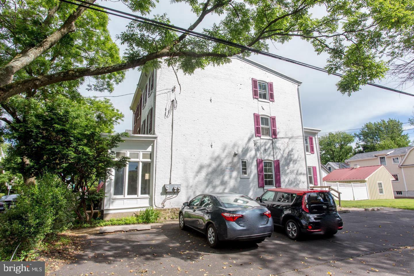 34 S CLINTON STREET