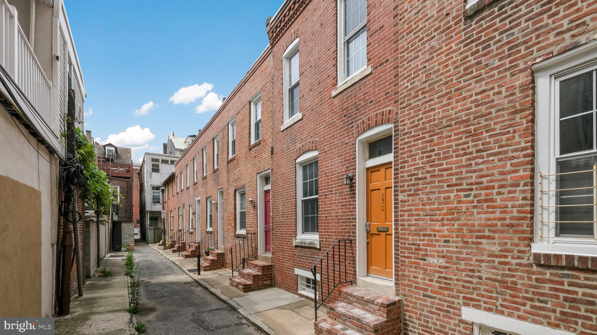 WASHINGTON SQ WEST - Residential