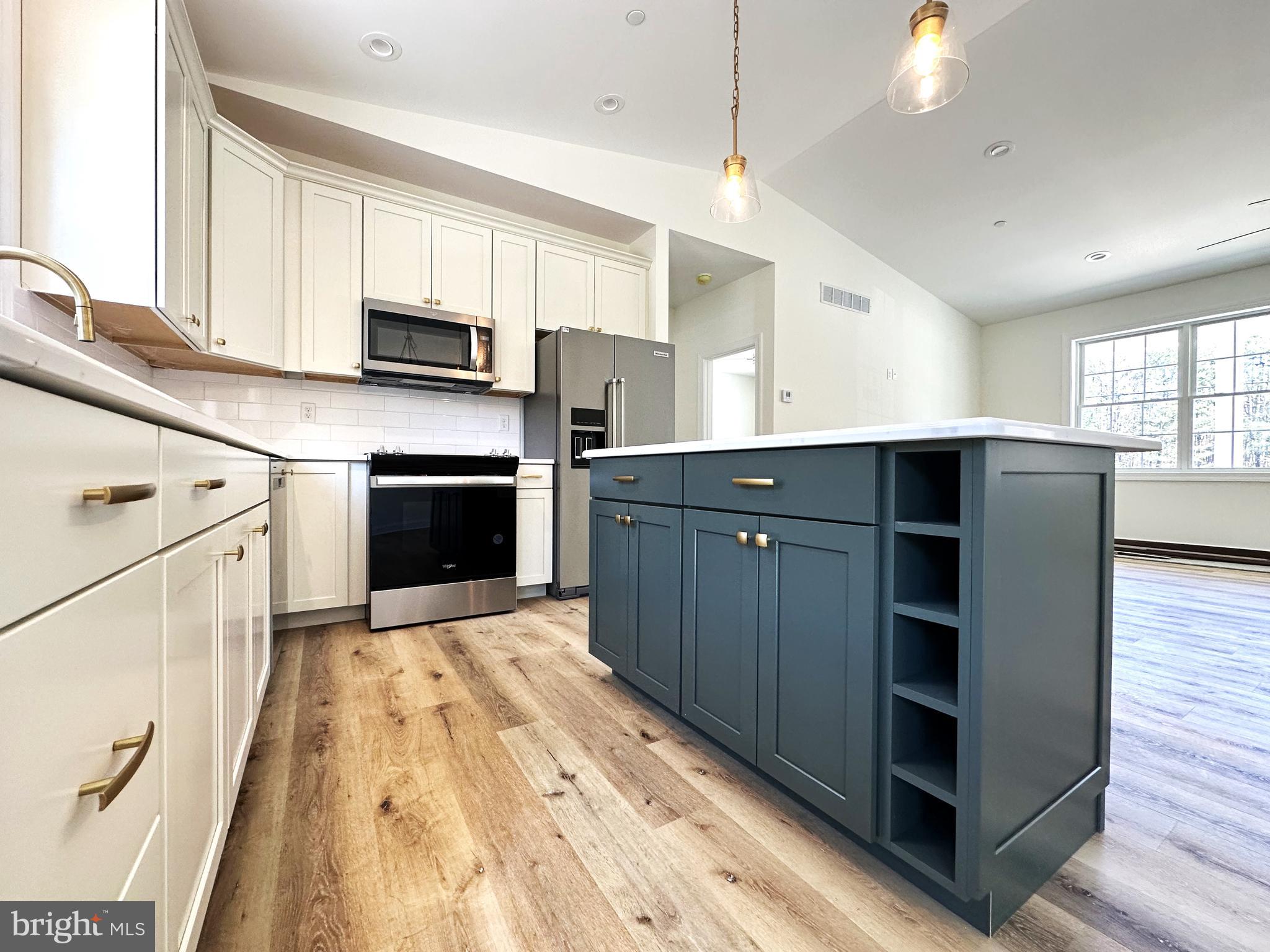 CHAPEL BRANCH - Residential