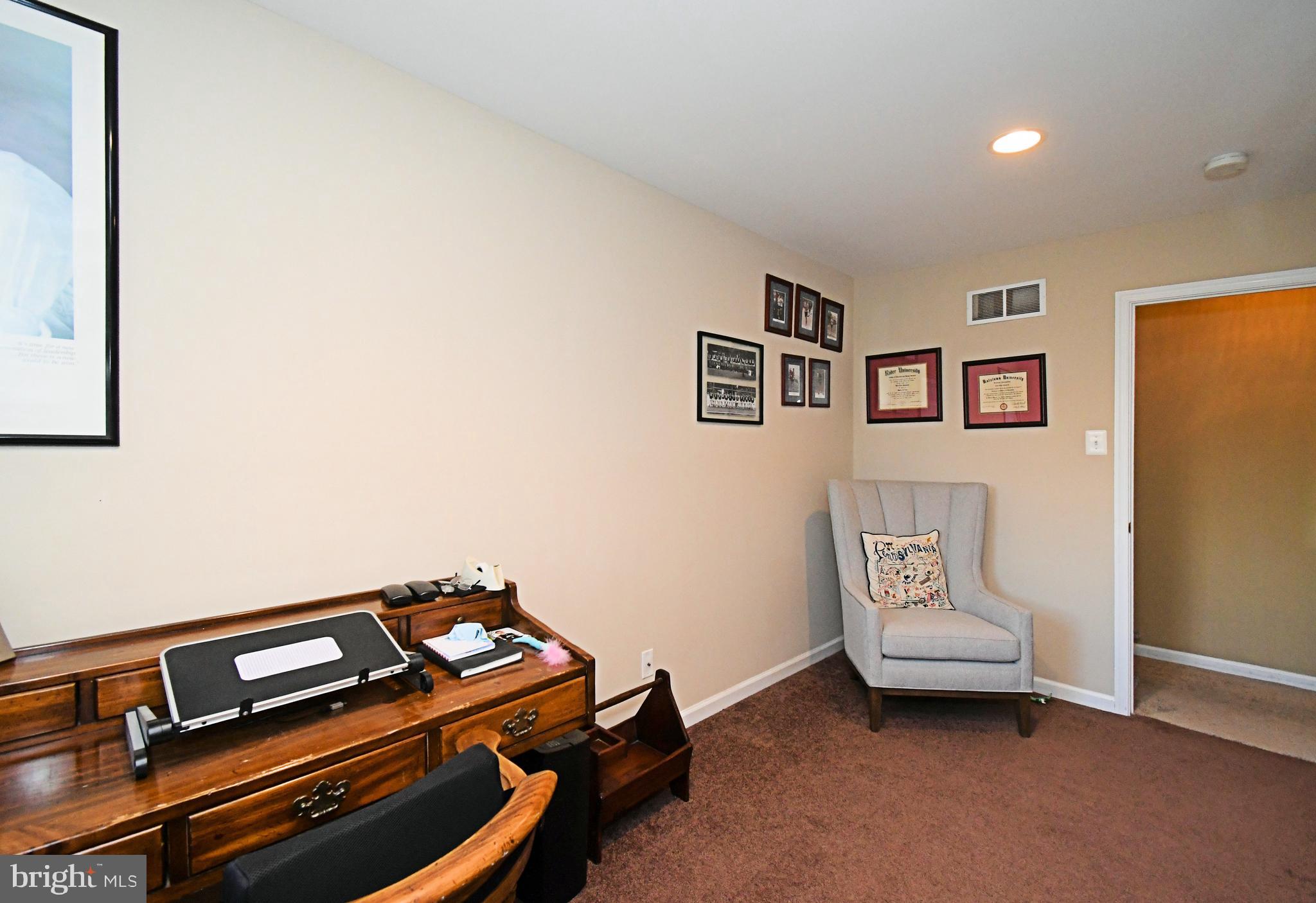 WOODS OF SAXONY - Residential