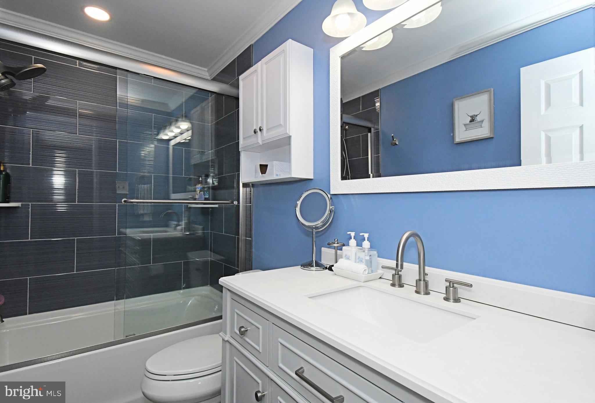 WOODS OF SAXONY - Residential