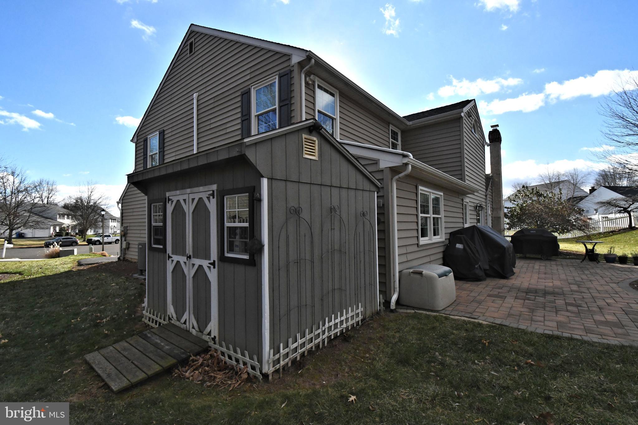 WOODS OF SAXONY - Residential