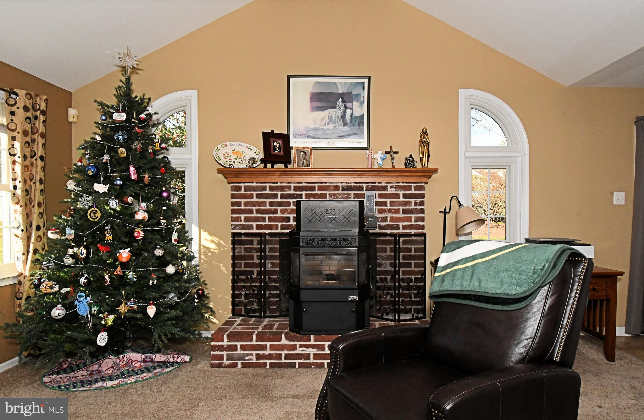 WOODS OF SAXONY - Residential