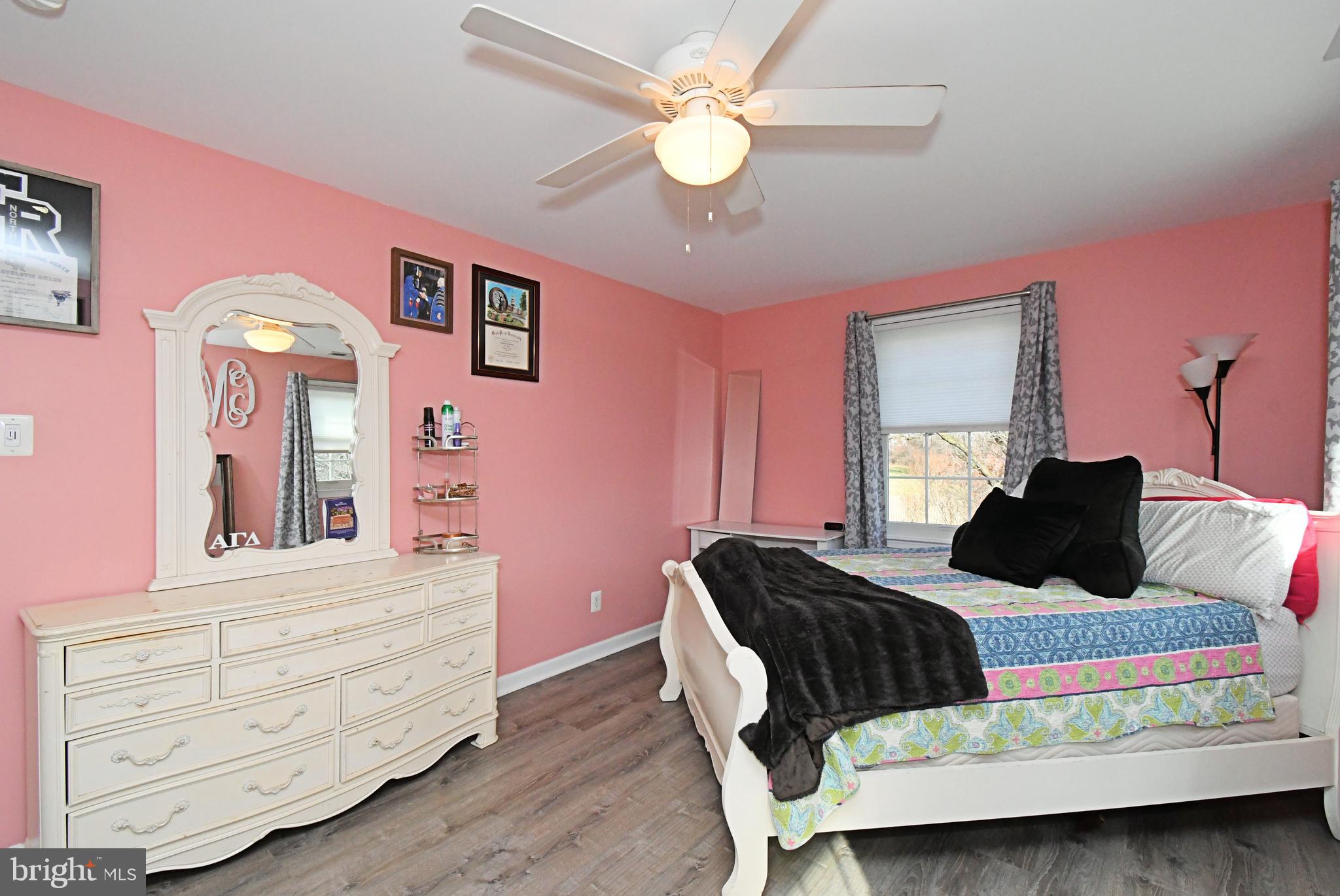 WOODS OF SAXONY - Residential