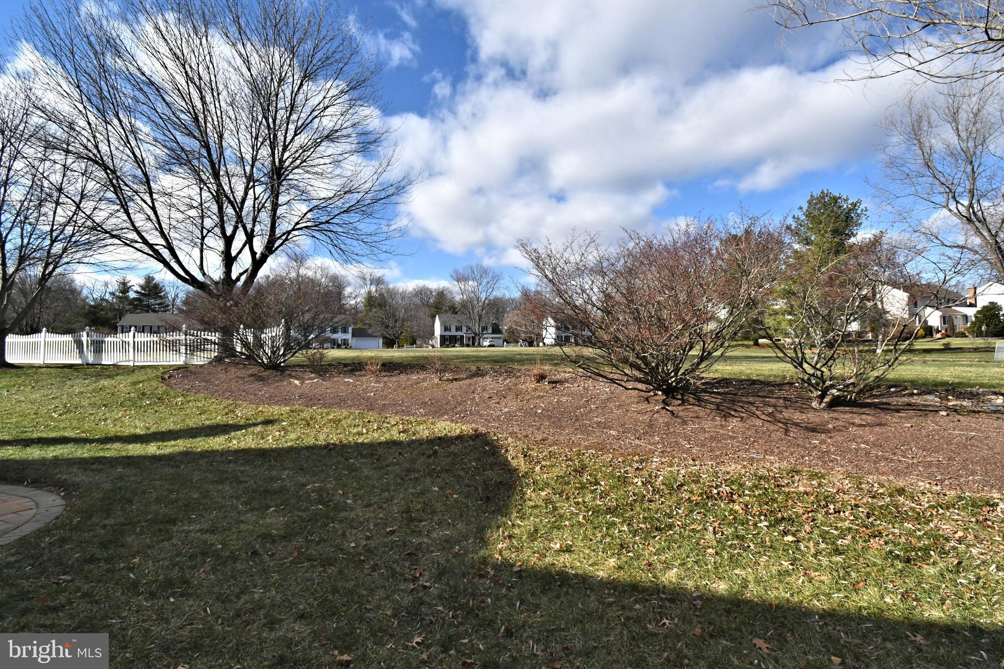 WOODS OF SAXONY - Residential