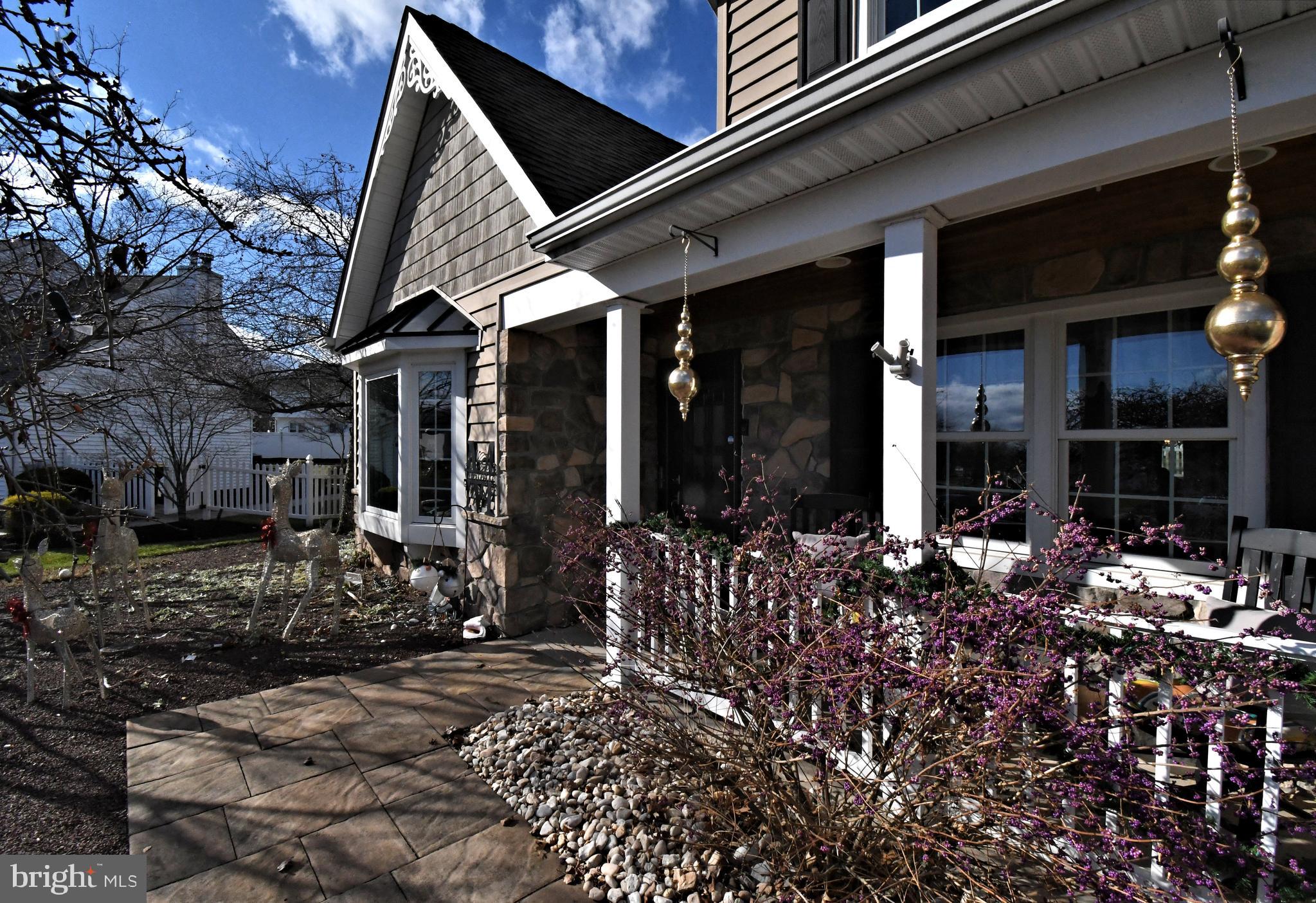 WOODS OF SAXONY - Residential