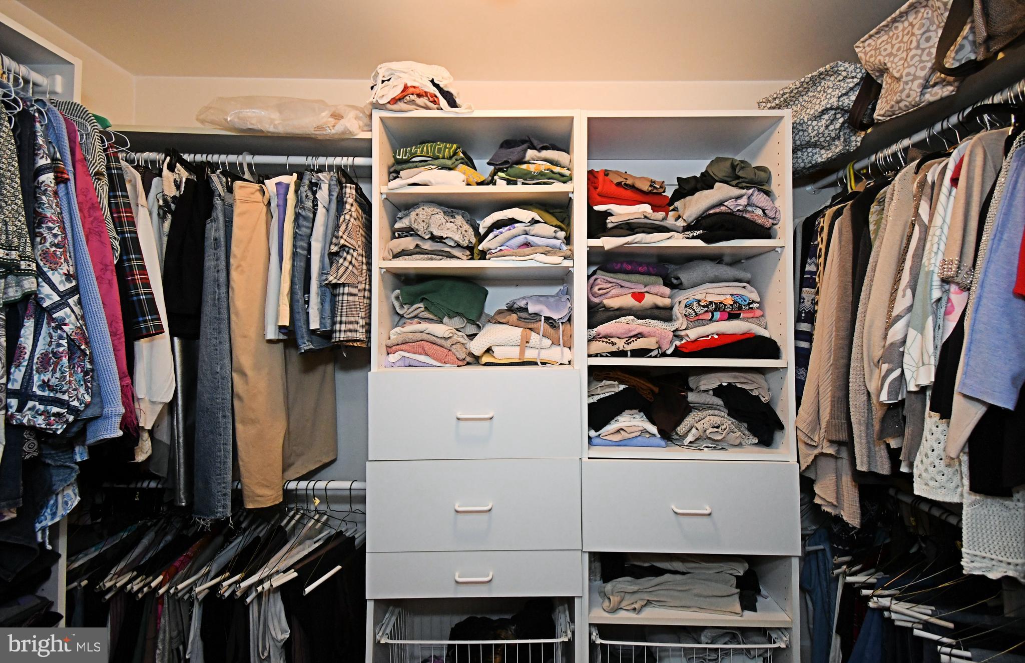 WOODS OF SAXONY - Residential