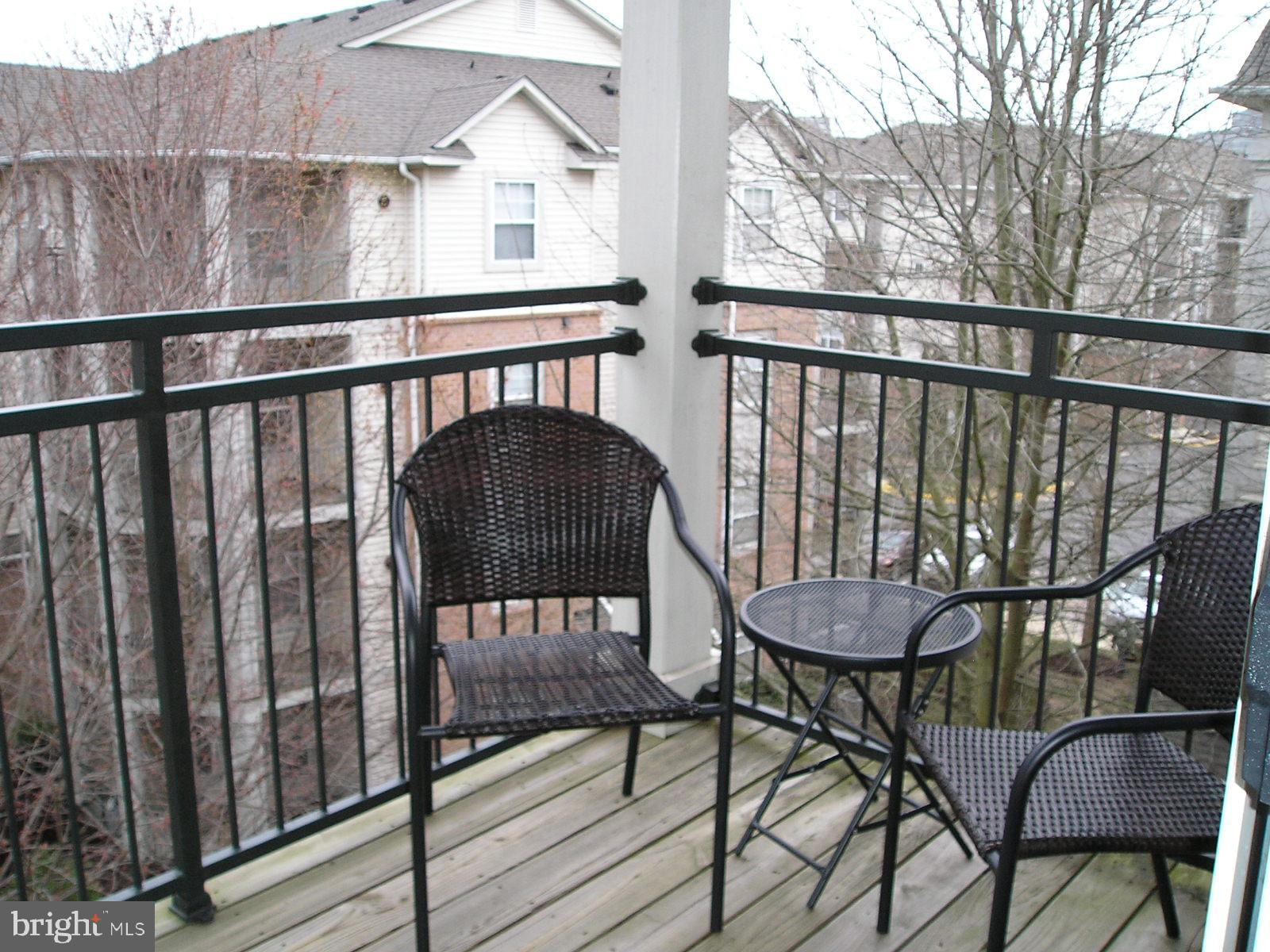 LEGATO CORNER - Residential