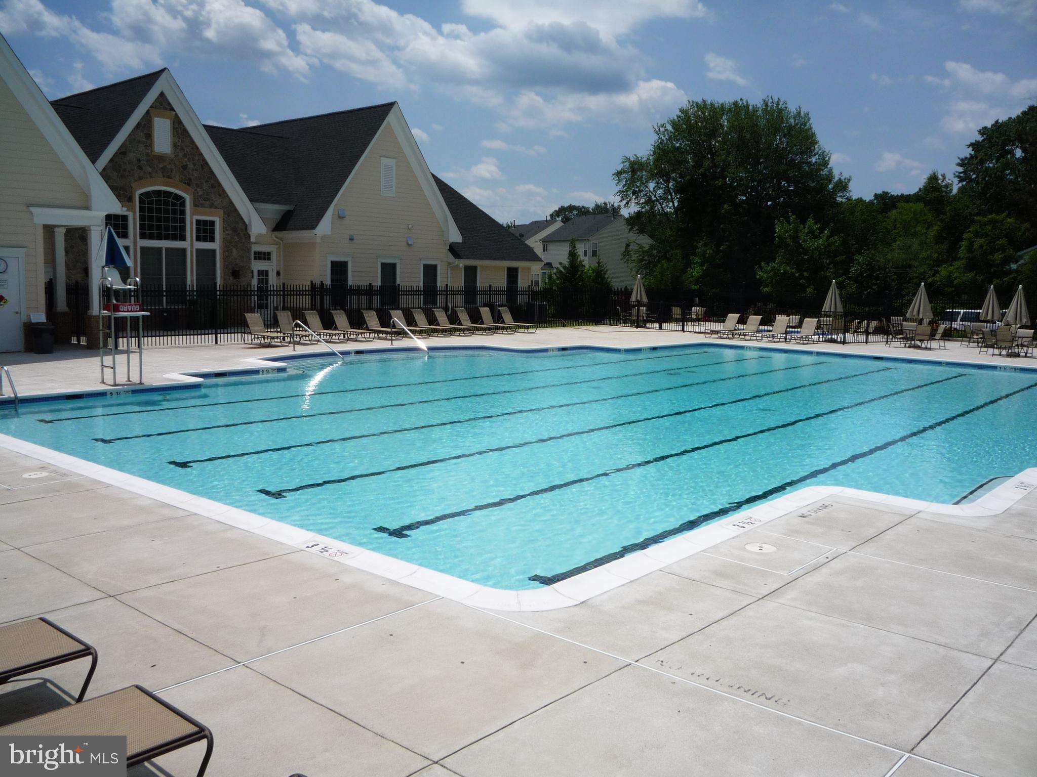 LEGATO CORNER - Residential