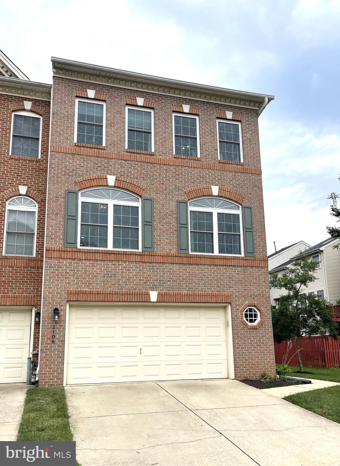FANTASTIC SPACIOUS END UNIT TOWNHOME WITH BUMP OUT ON ALL 3 LEVELS**BEAUTIFUL HARDWOOD FLOORS**UPGRADED COUNTERS, STAINLESS STEEL APPLIANCES**LUXURIOUS PRIMARY SUITE WITH VAULTED CEILING, SUPER BATH, AND WALK-IN CLOSET**PREFER NO SMOKING & NO PETS, WILL CONSIDER CASE BY CASE THOUGH**