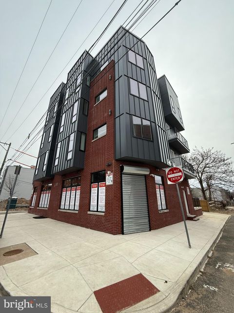 Photo of 914 - 18 W Susquehanna Avenue #1C, PHILADELPHIA, PA 19122 (MLS # PAPH2437056)