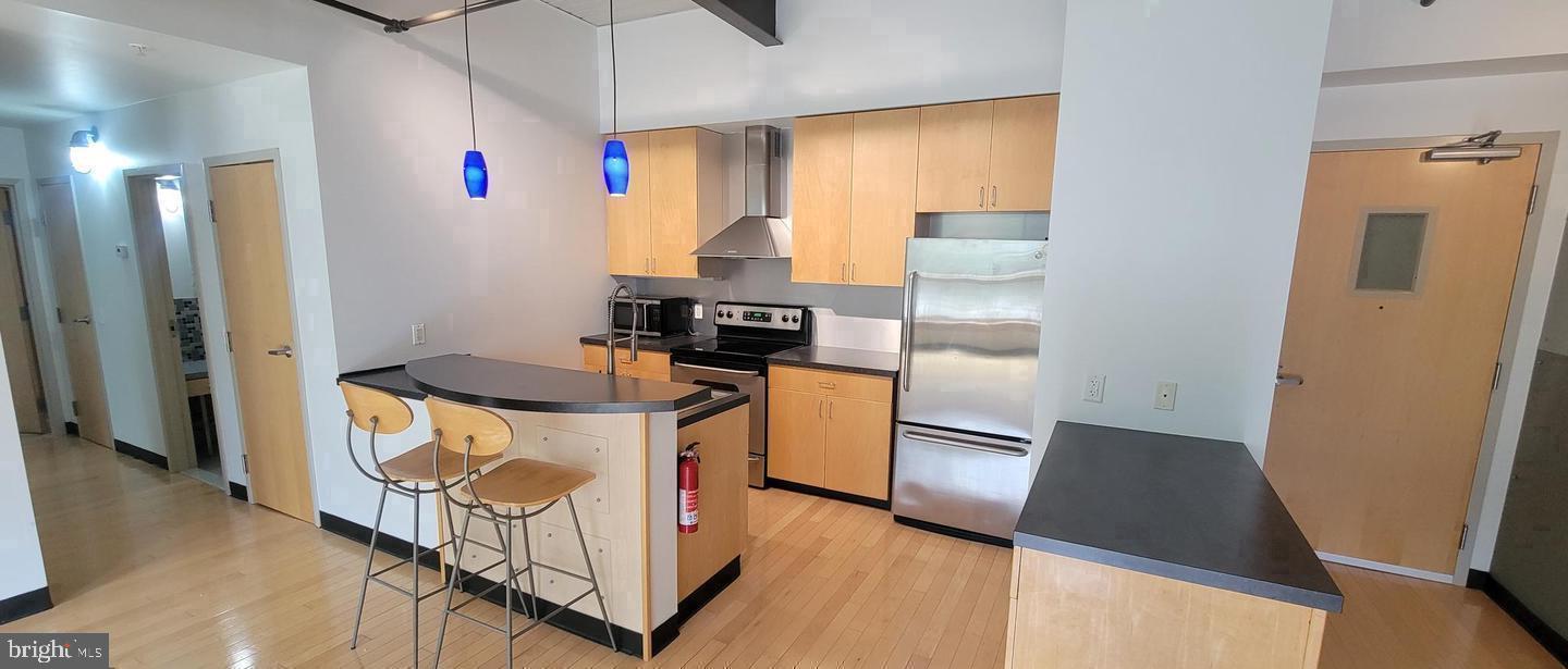 INDUSTRY - Residential Lease