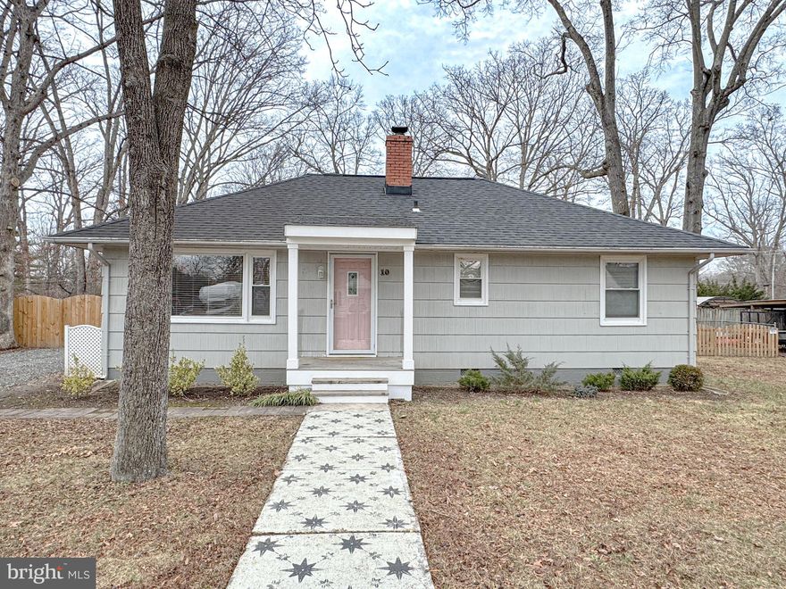 Adorable one-level living in Ferry Farm — NO HOA! This charming 3-bedroom, 1-bath rambler is a fantastic starter home, offering easy living with a detached outbuilding for storage or hobbies and a large, flat, fully fenced backyard—perfect for pets, play, or outdoor entertaining.

Enjoy the convenience of being just 5 minutes to downtown Fredericksburg, plus close proximity to shops, VRE, and I-95 for effortless commuting. Inside, you’ll find a functional layout with comfortable living spaces, while outside provides plenty of room to relax, garden, or expand your outdoor living.

Whether you’re a first-time buyer, downsizer, or investor, this home checks all the boxes: one level, great yard, outbuilding, prime location—and no HOA!

Don’t miss this wonderful opportunity in Ferry Farm—schedule your showing today!
