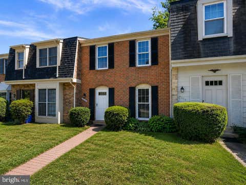 Townhouse For Sale - 19943 Spur Hill Drive<br/> Montgomery County, MONTGOMERY VILLAGE, MD 20886