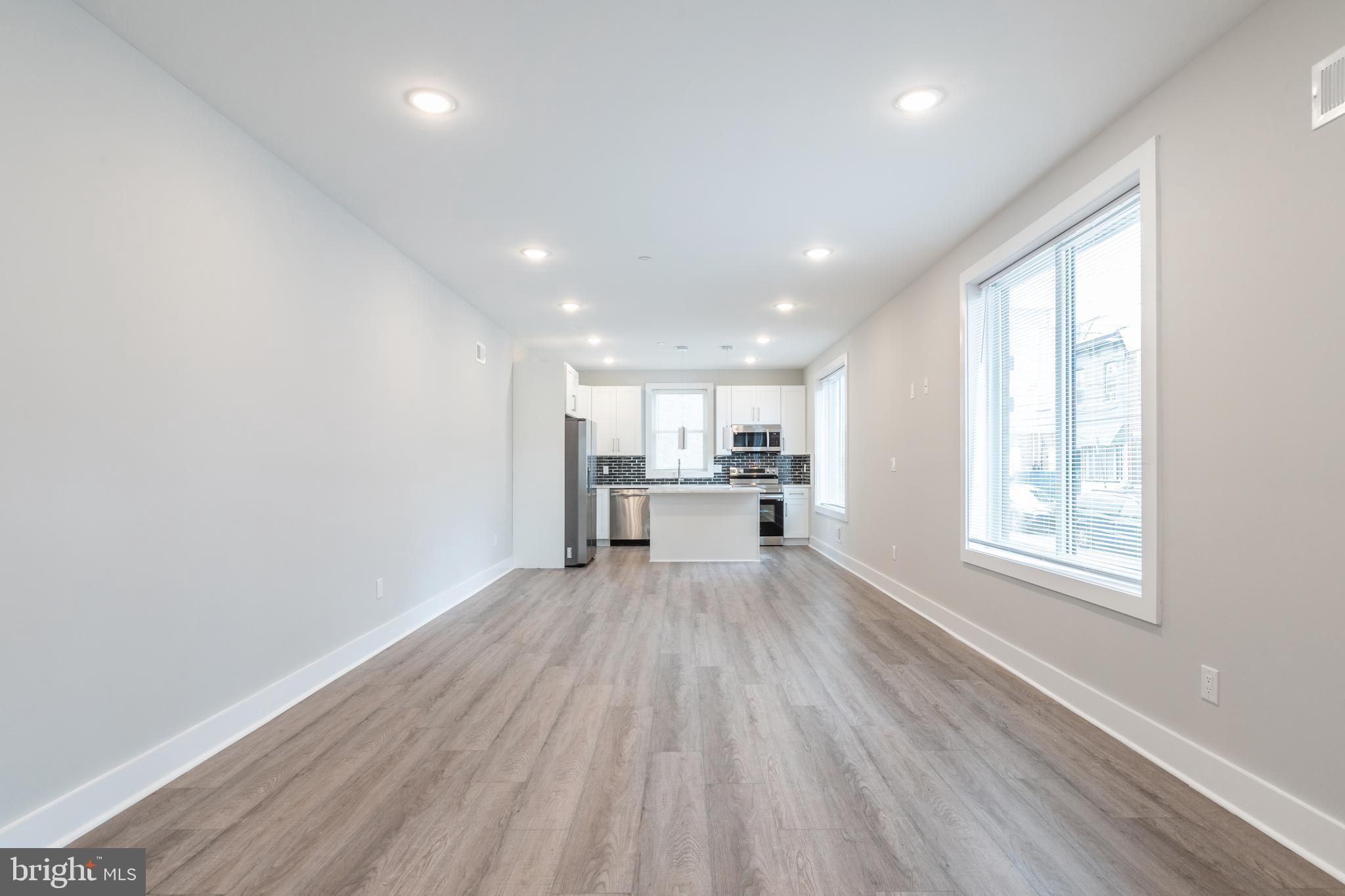 EAST KENSINGTON - Residential Lease