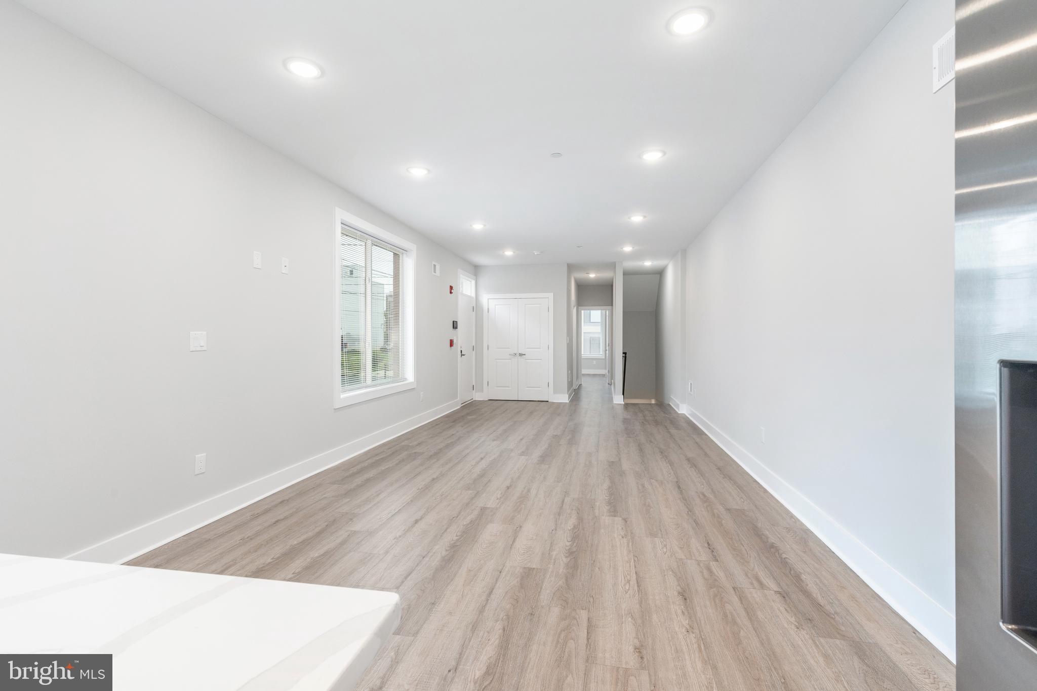 EAST KENSINGTON - Residential Lease