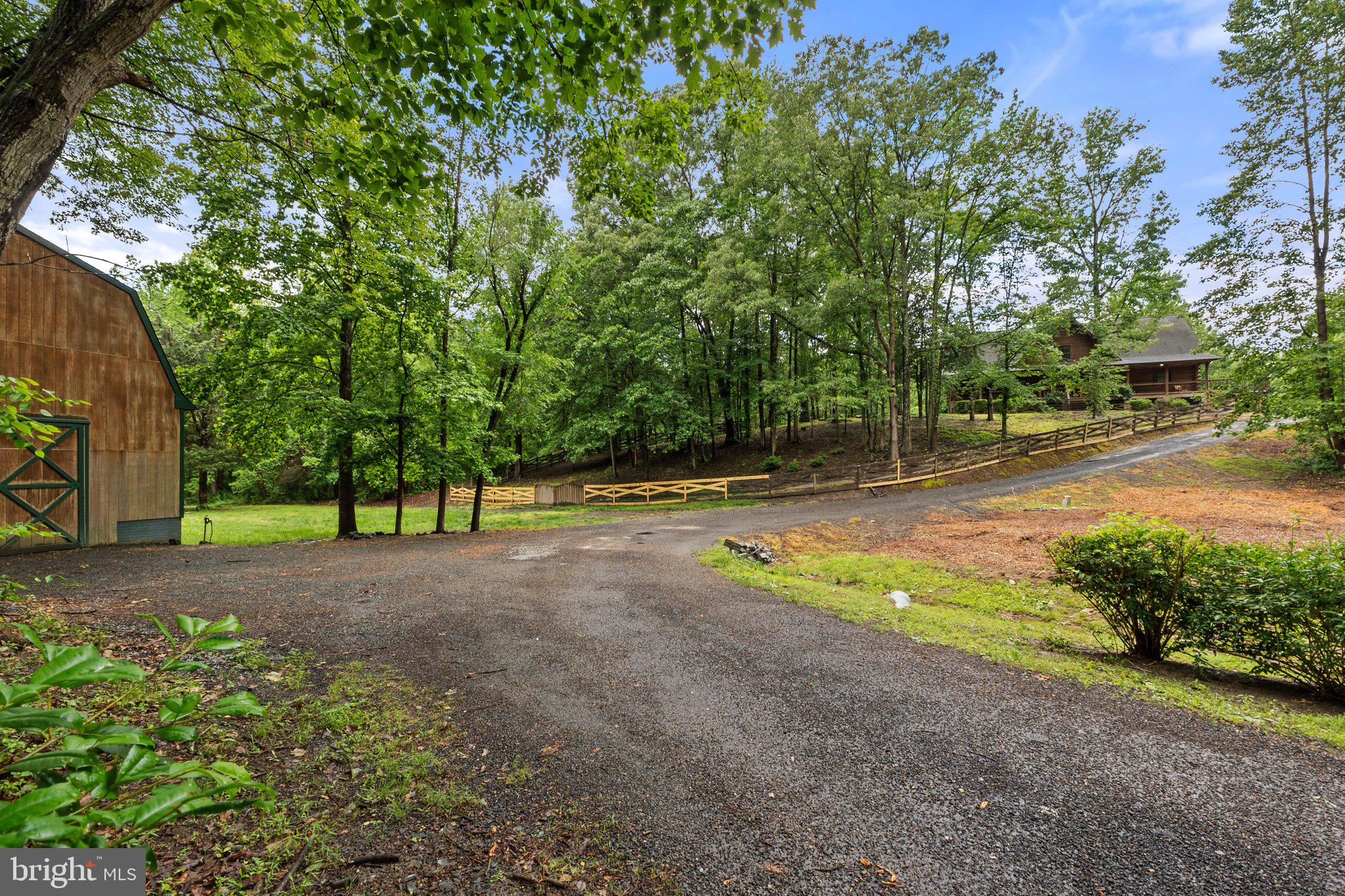 STAFFORD HEIGHTS - Residential