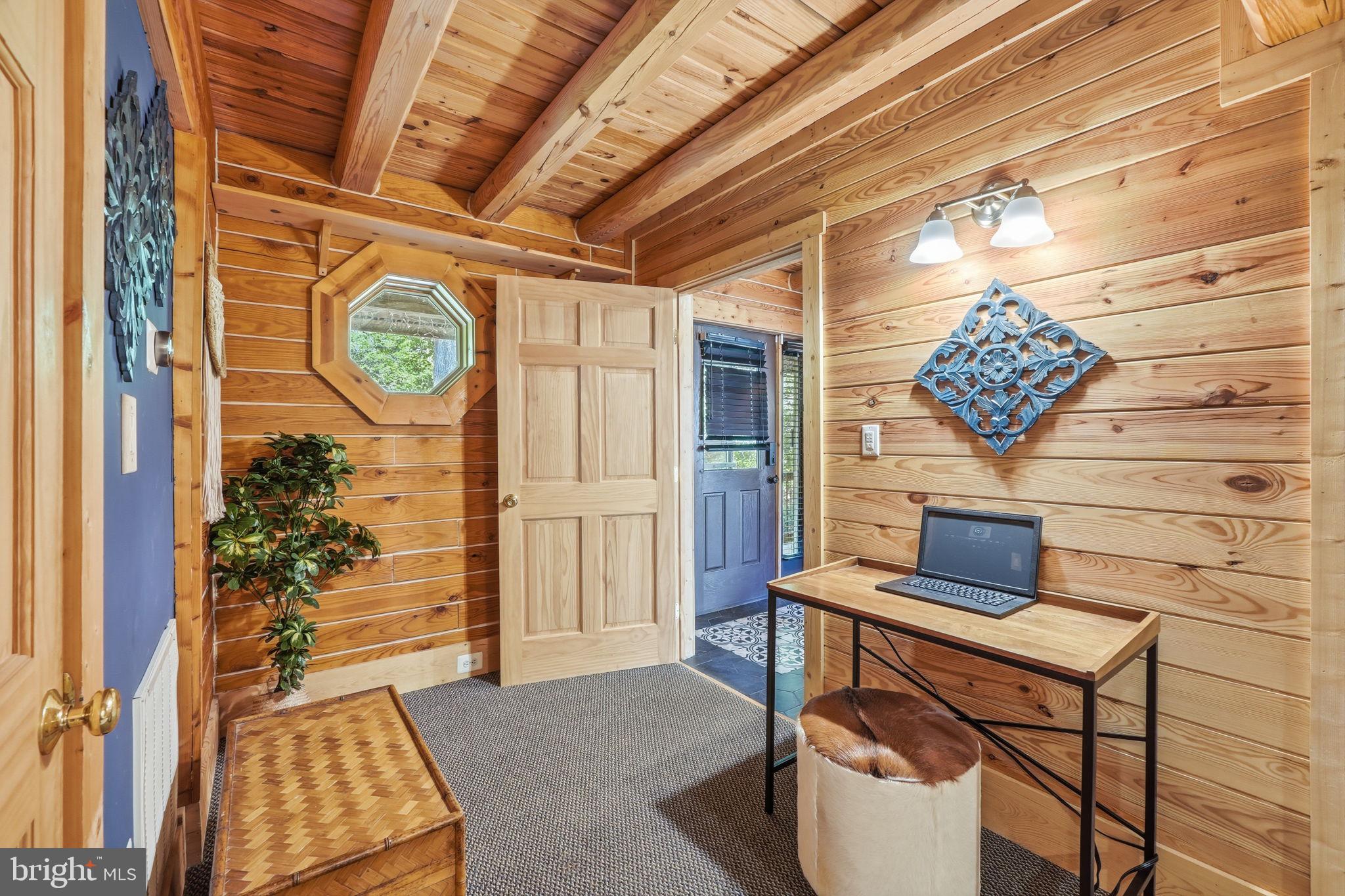 STAFFORD HEIGHTS - Residential