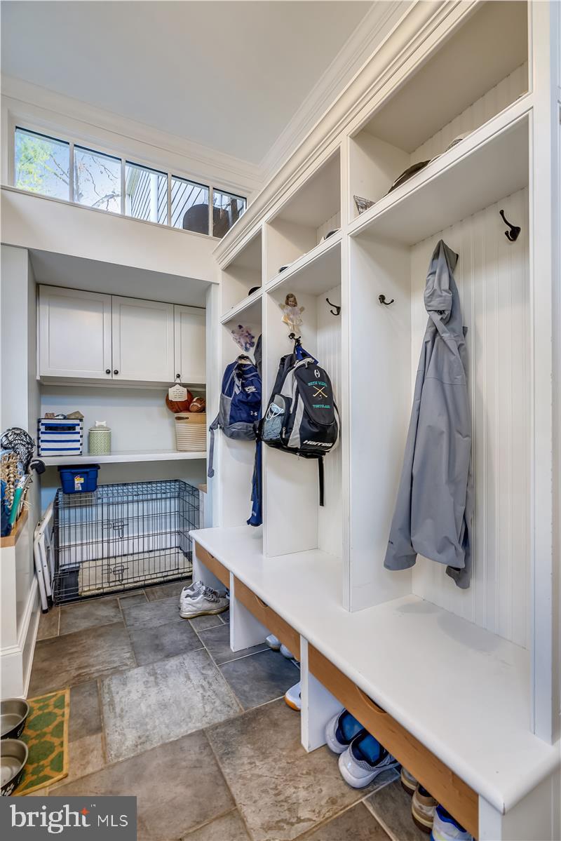 ROLAND PARK - Residential