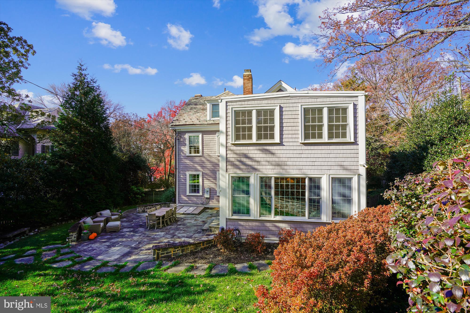 ROLAND PARK - Residential