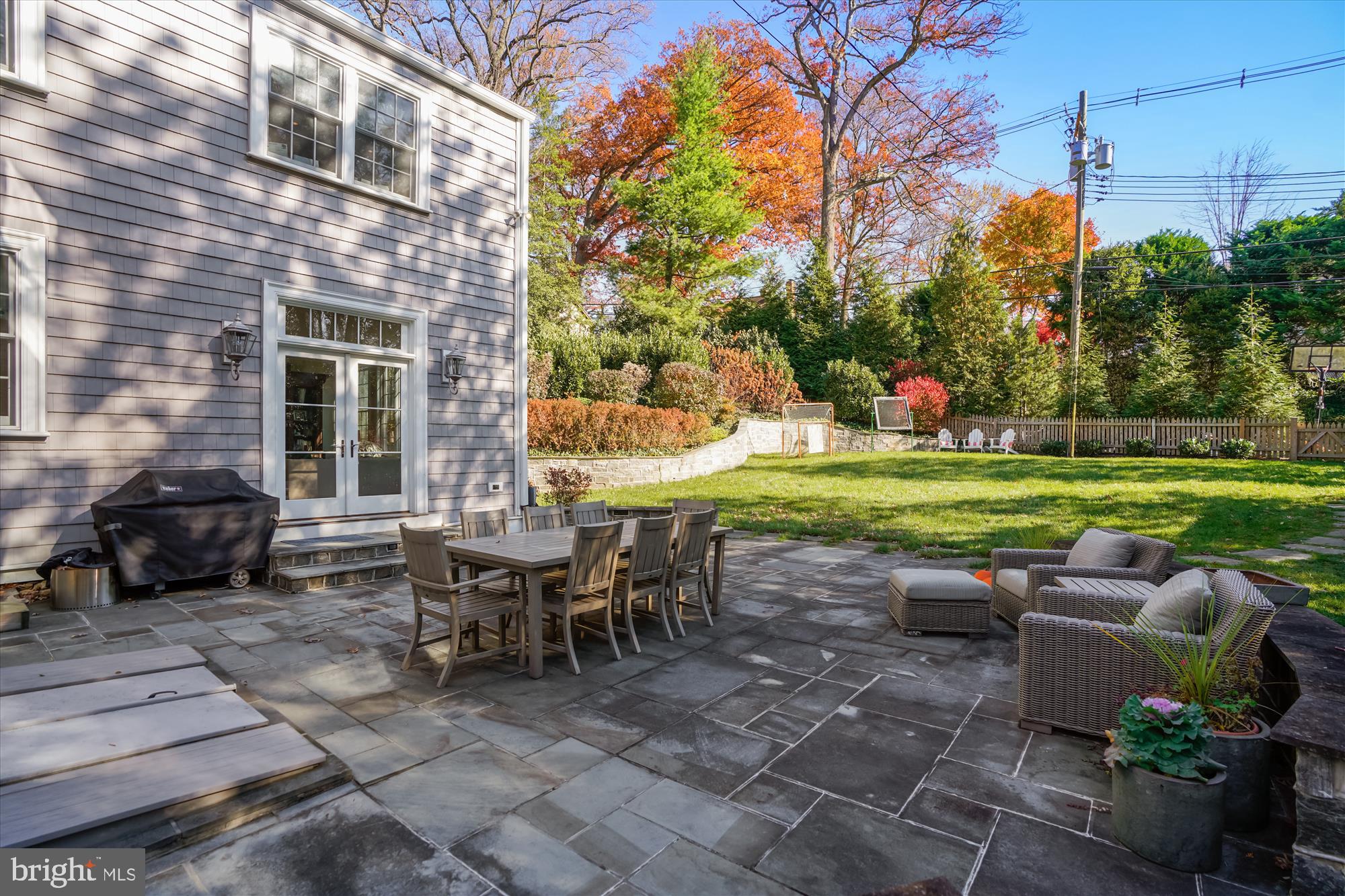 ROLAND PARK - Residential