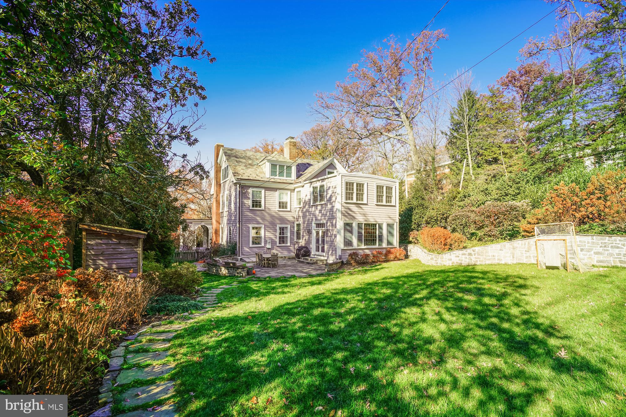 ROLAND PARK - Residential