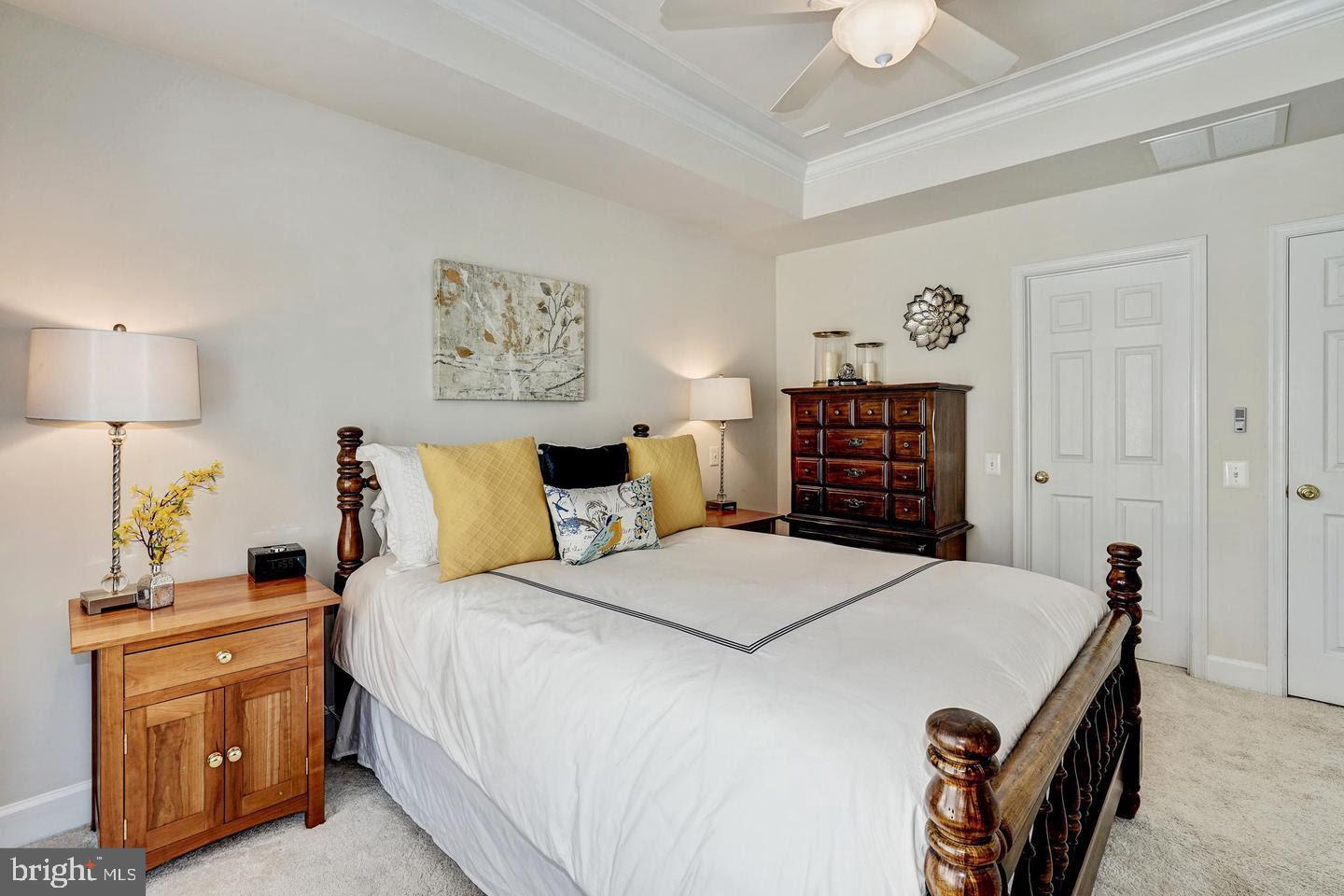 PAVILIONS AT HUNTINGTON - Residential Lease