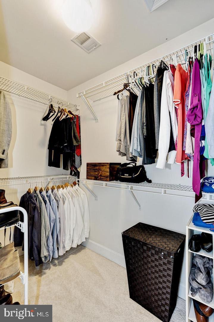 PAVILIONS AT HUNTINGTON - Residential Lease