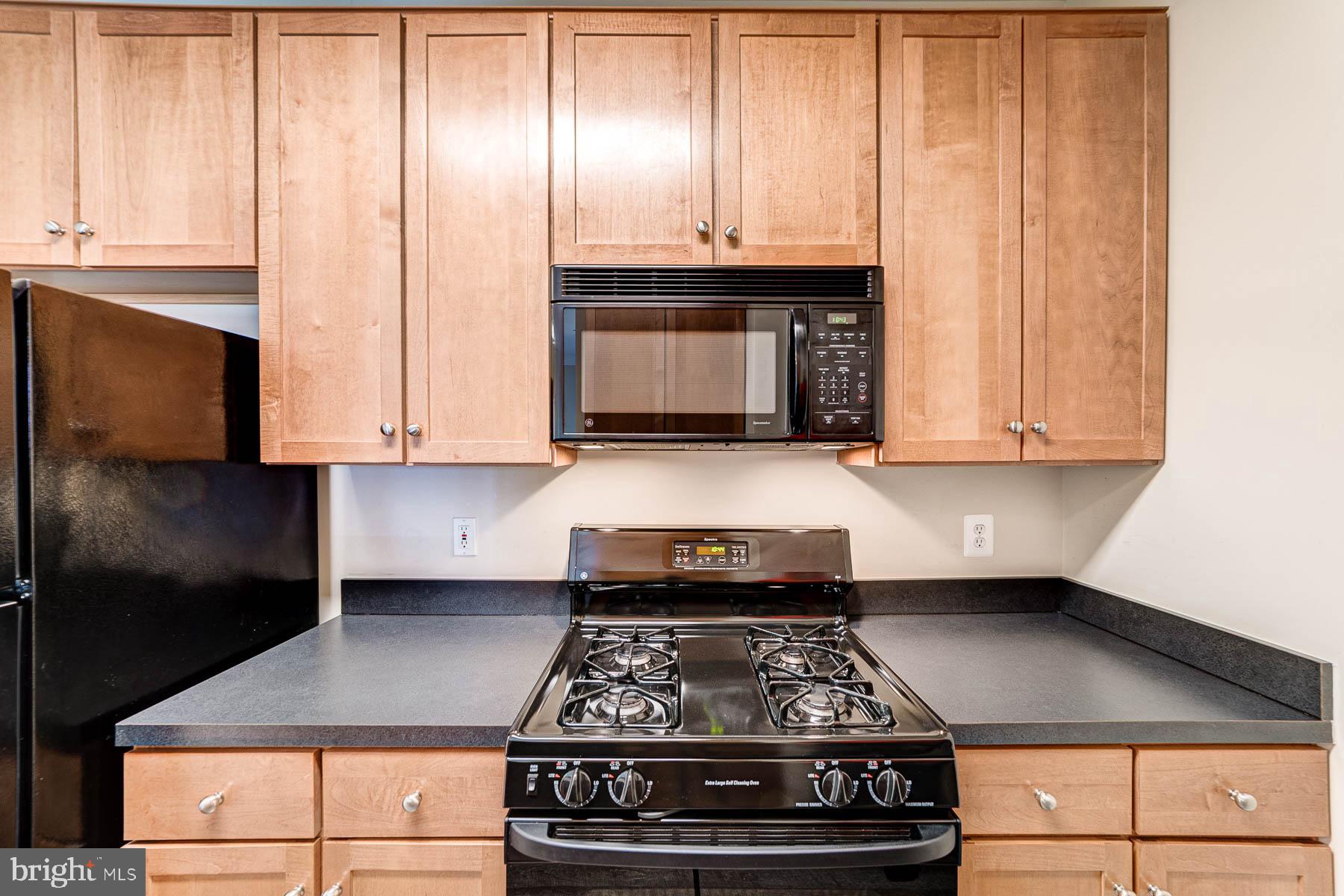 EXCHANGE AT VAN DORN - Residential Lease