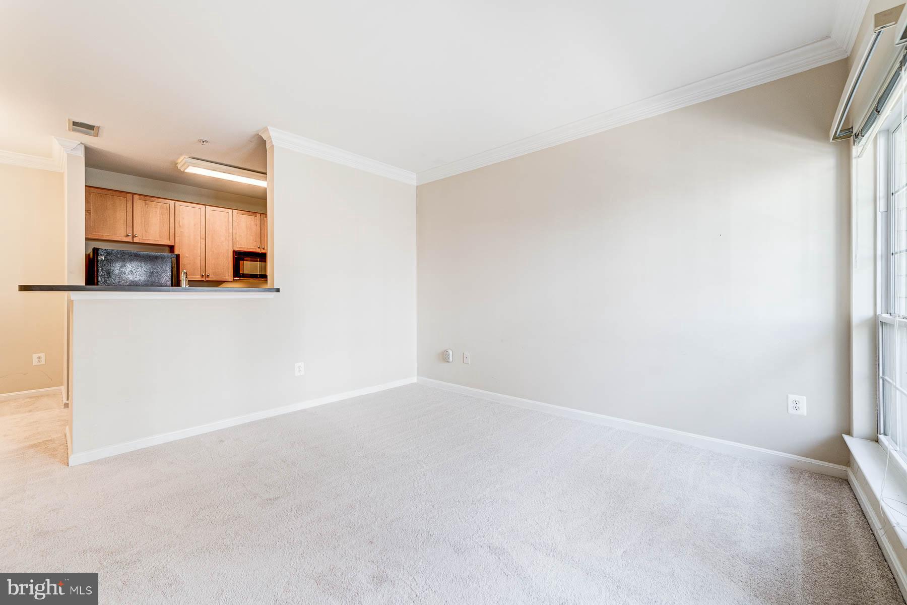 EXCHANGE AT VAN DORN - Residential Lease