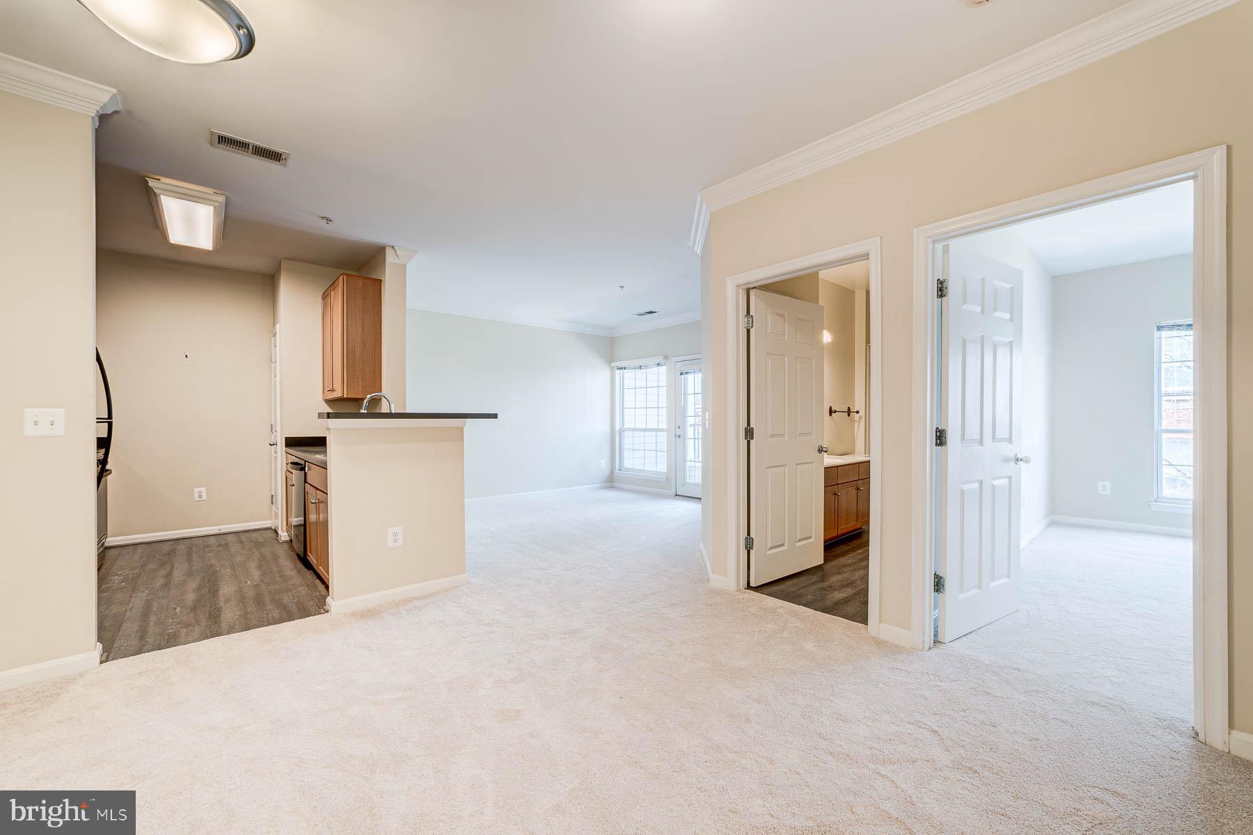 EXCHANGE AT VAN DORN - Residential Lease