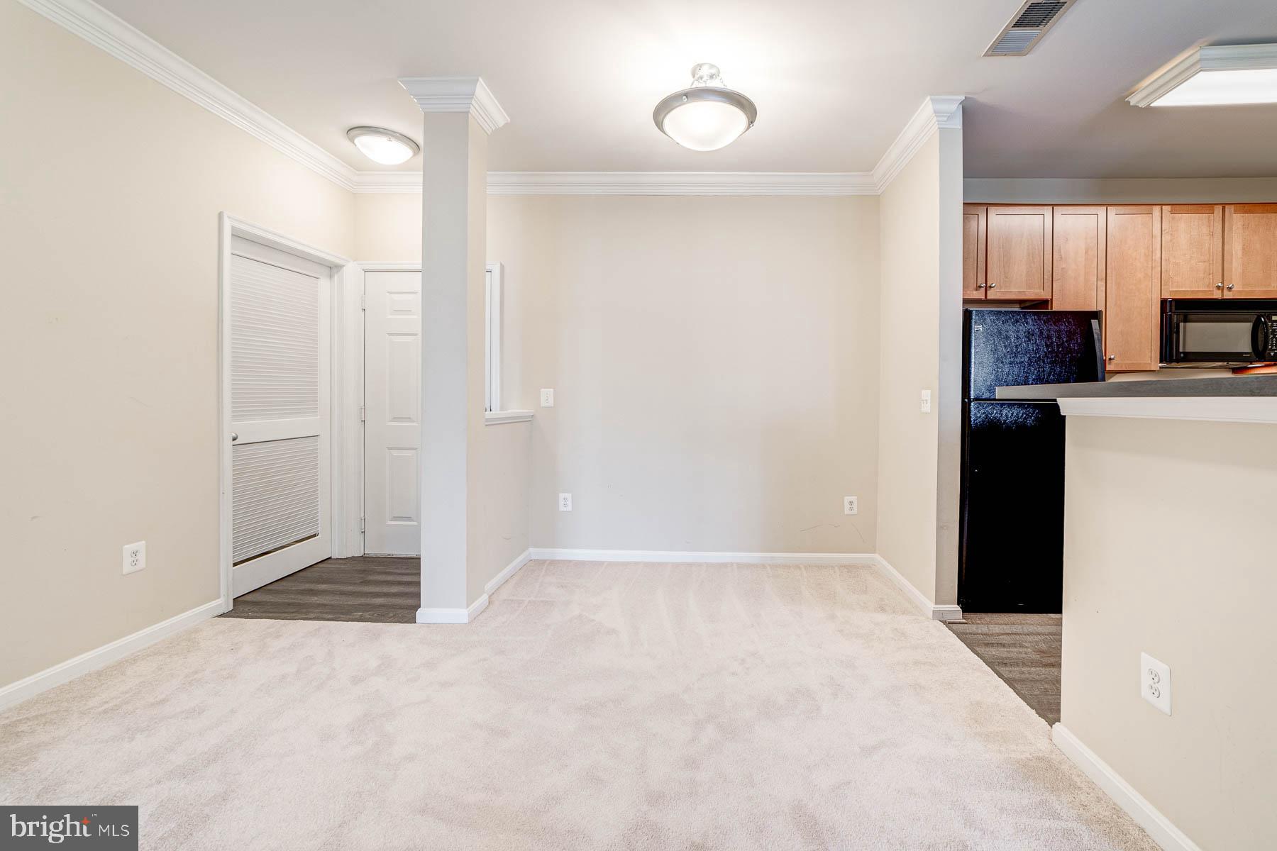 EXCHANGE AT VAN DORN - Residential Lease