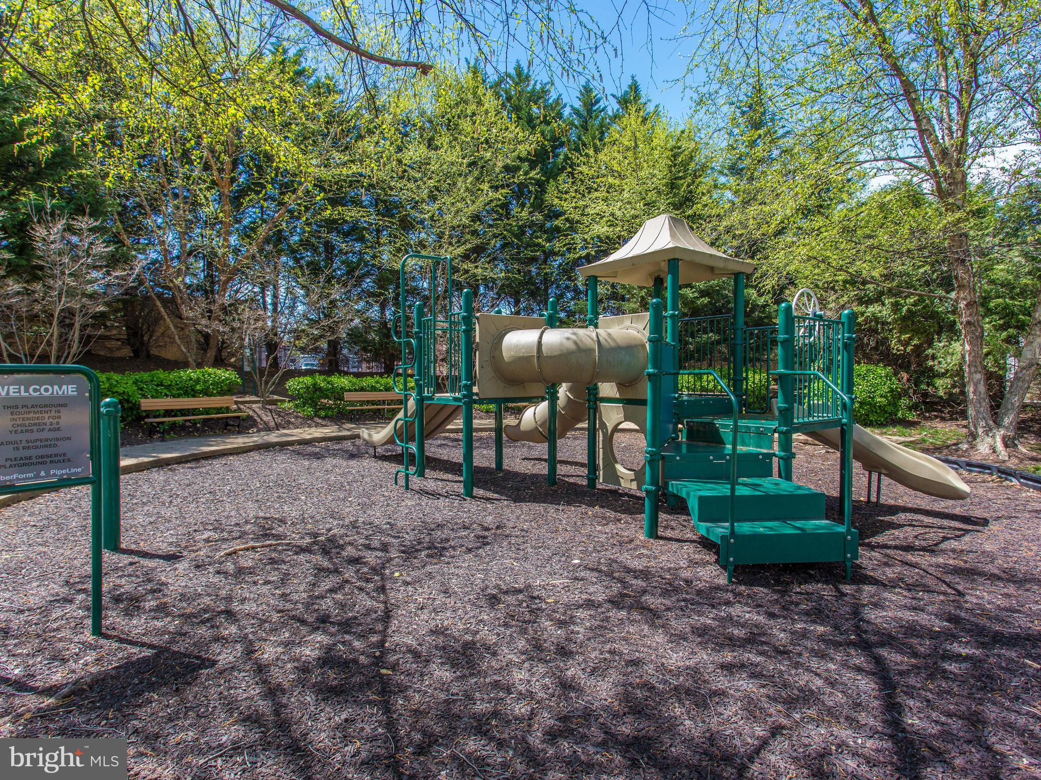 EXCHANGE AT VAN DORN - Residential Lease