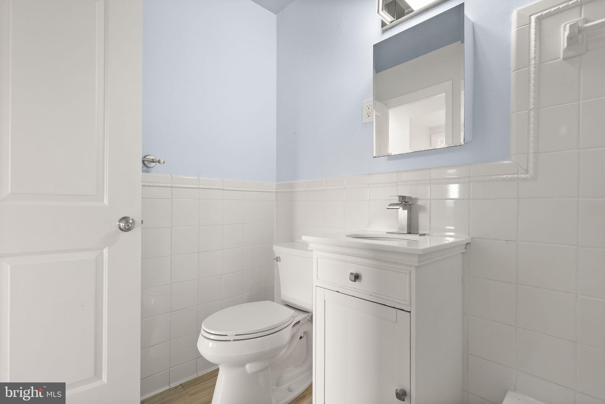 GEORGE MASON VILLAGE - Residential