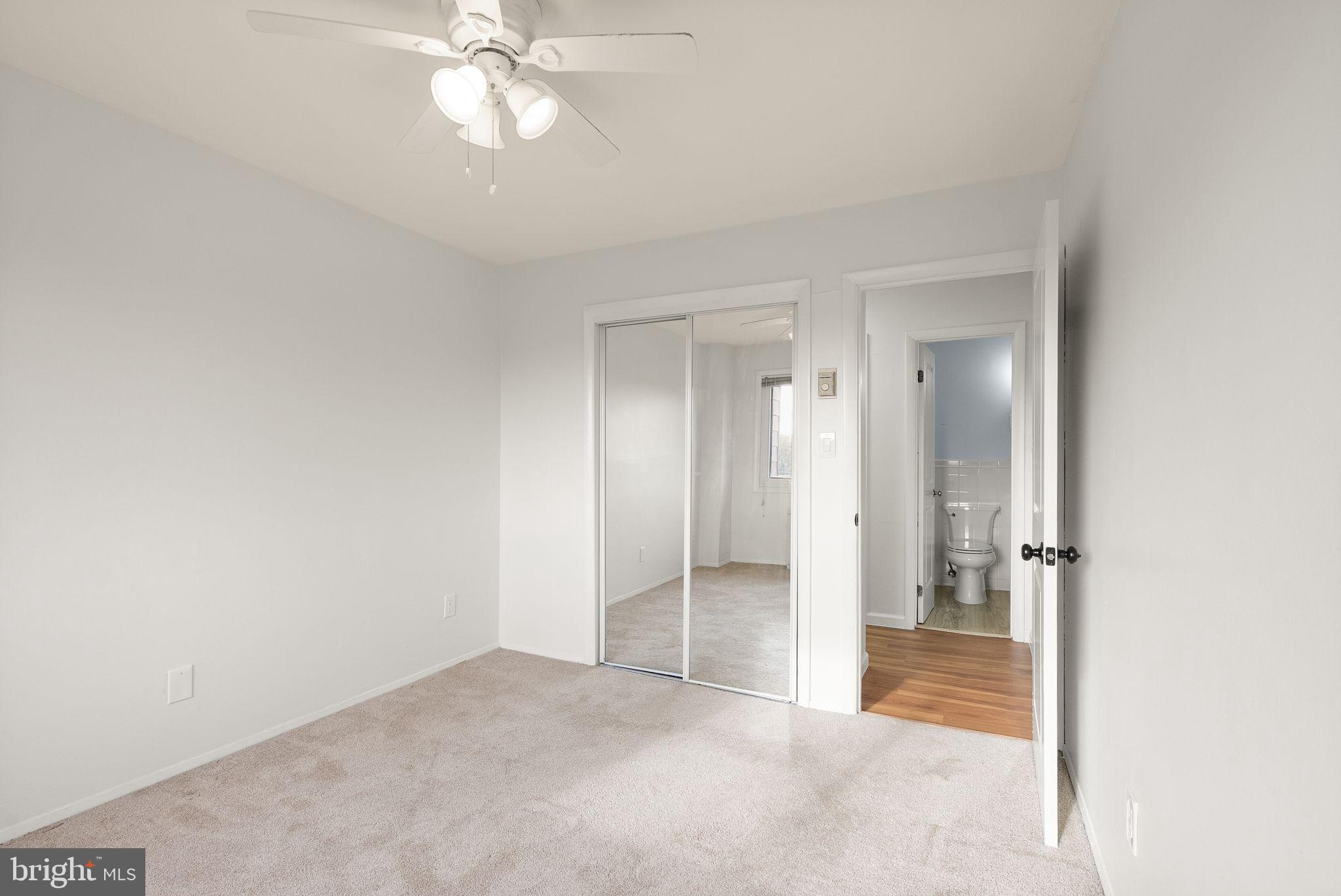 GEORGE MASON VILLAGE - Residential