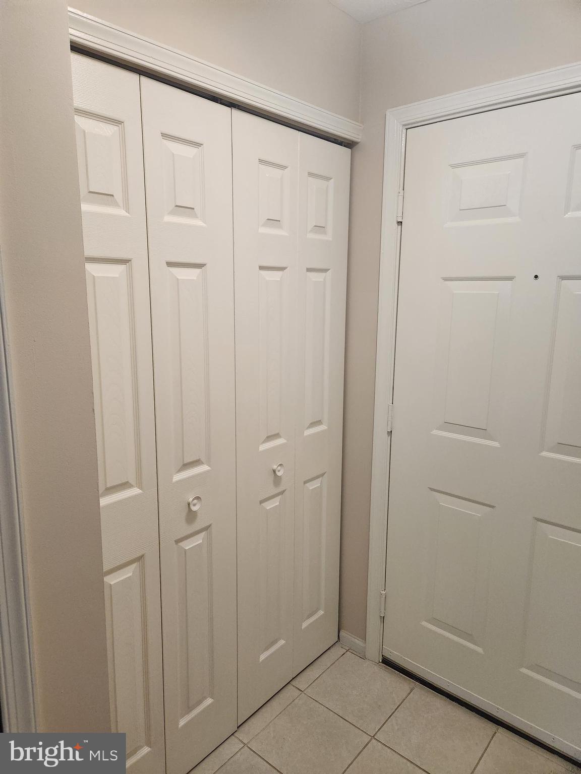 LARGO TOWN CENTER CONDOMINIUMS - Residential Lease