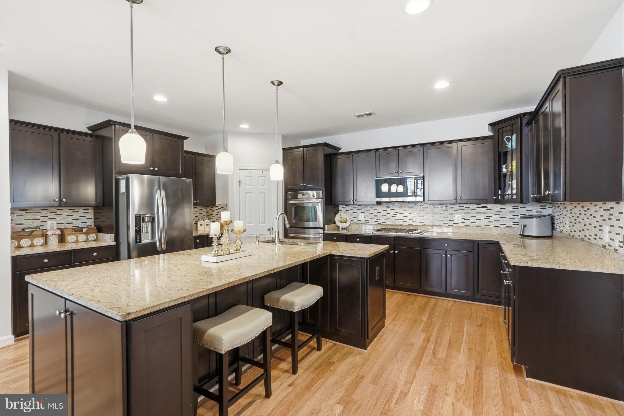 41688 BLUE GRAMA CIRCLE