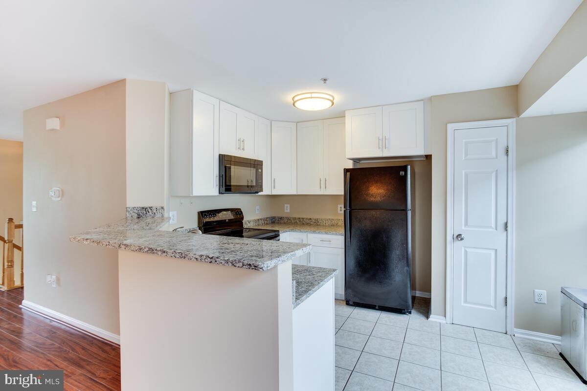 KINGSLEY HALL - Residential