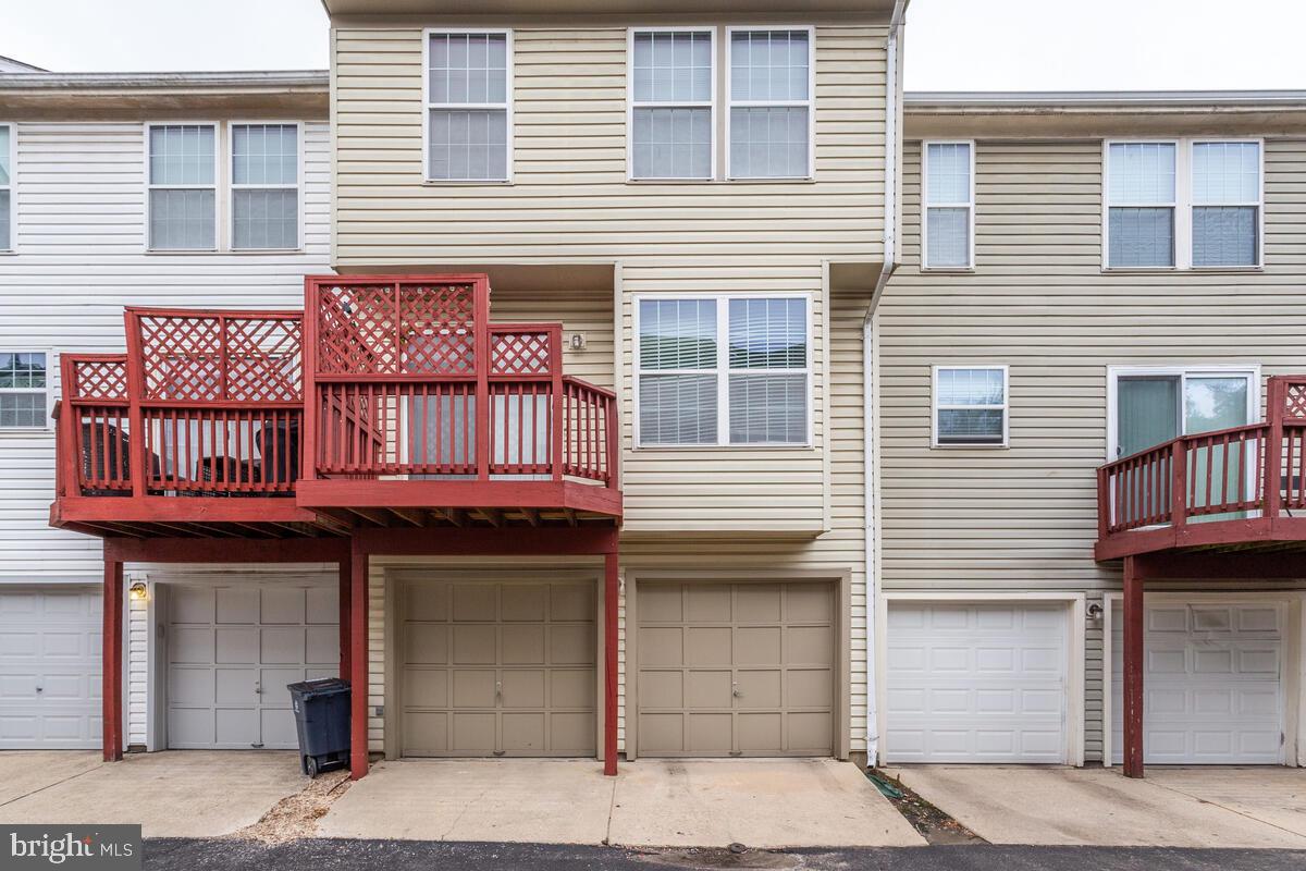 KINGSLEY HALL - Residential