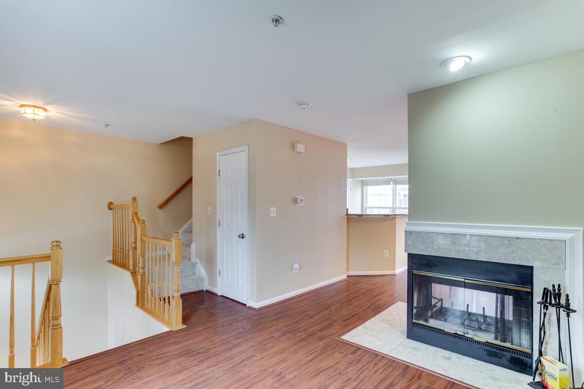 KINGSLEY HALL - Residential